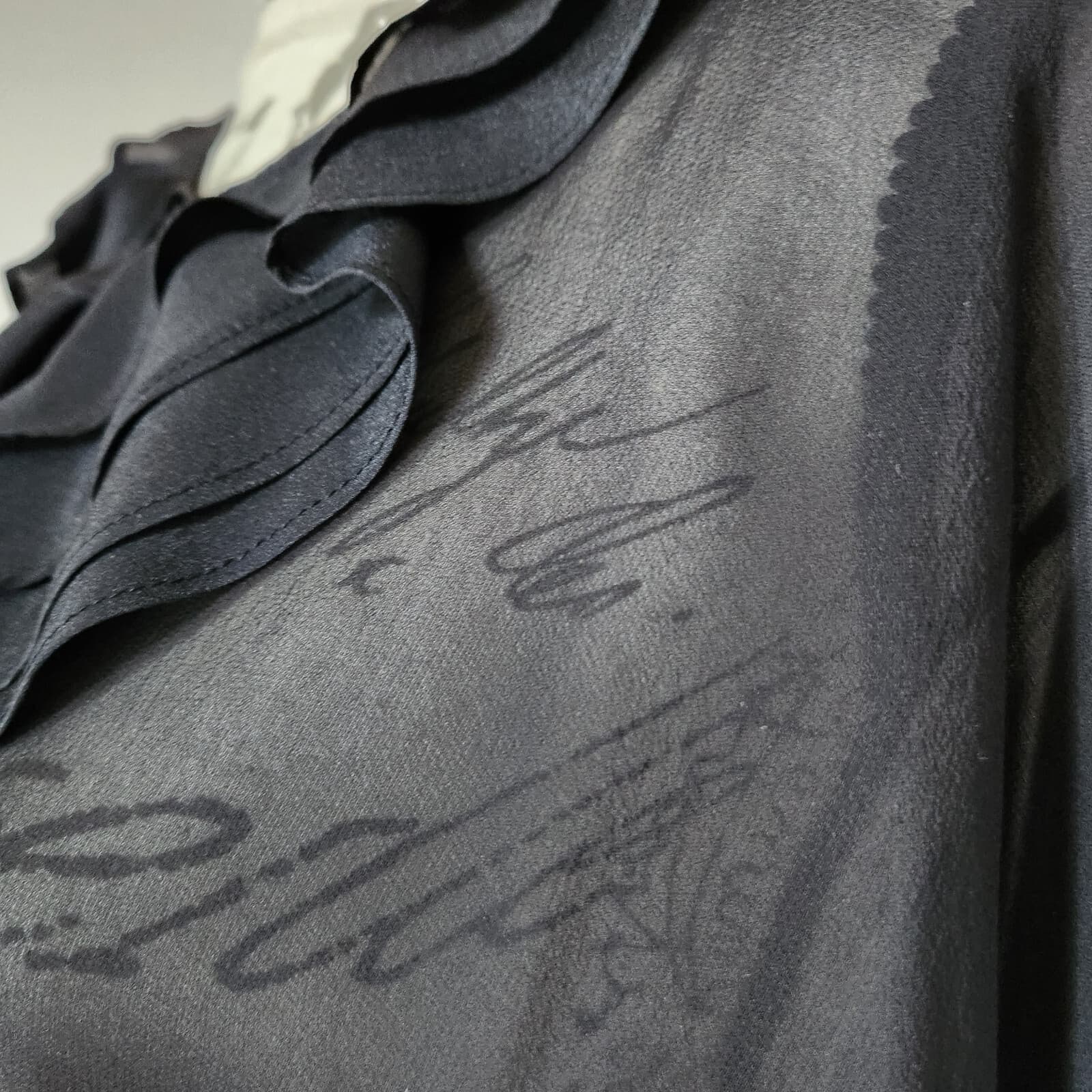 EUC Ted Baker 100% Silk Sheer Chiffon Ruffle Blouse 3/4 Kimono Sleeve Black Sz.2 - Thumbnail 4