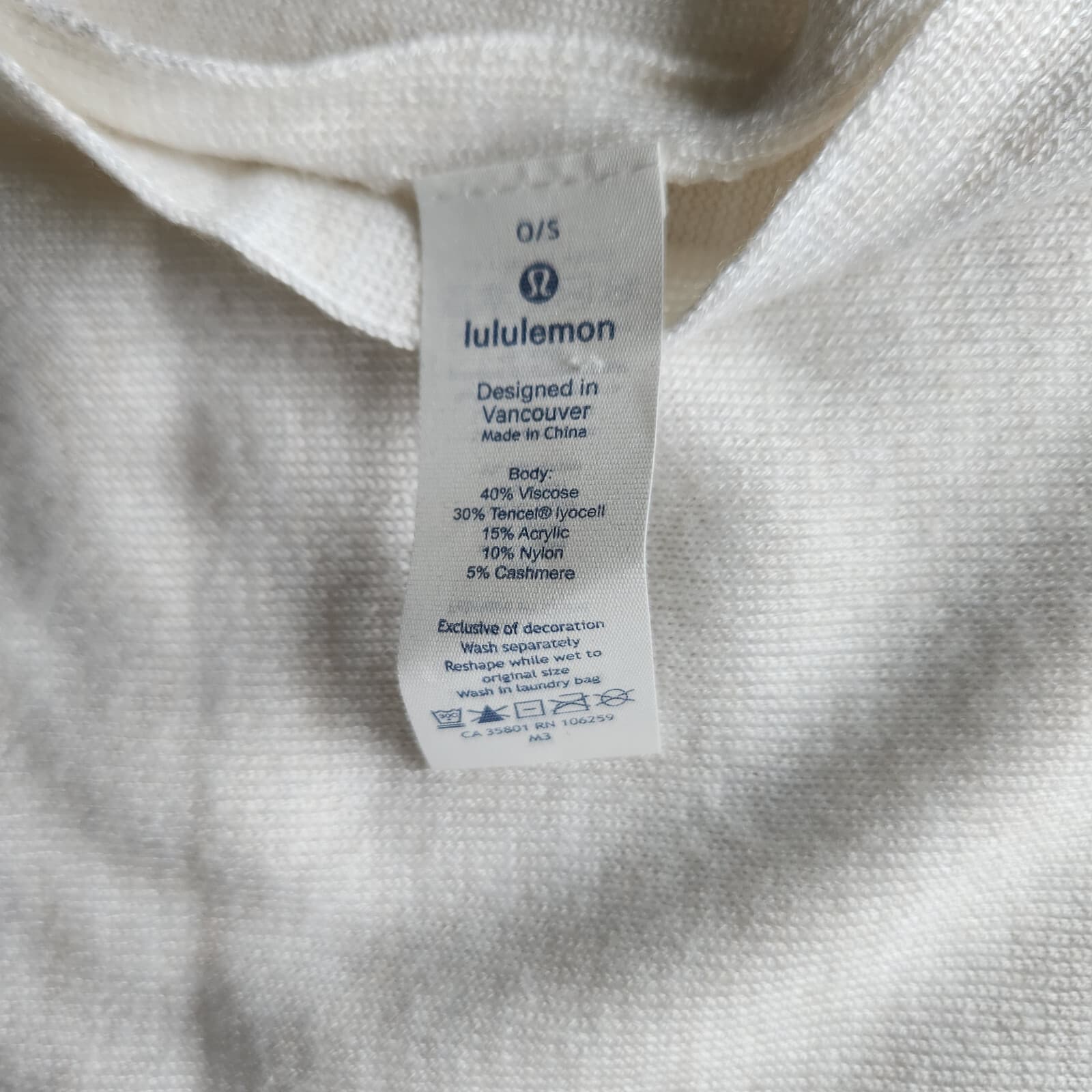 EUC Lululemon Poncho Viscose Cashmere Blend Colorblock White Grey O/S - Thumbnail 6