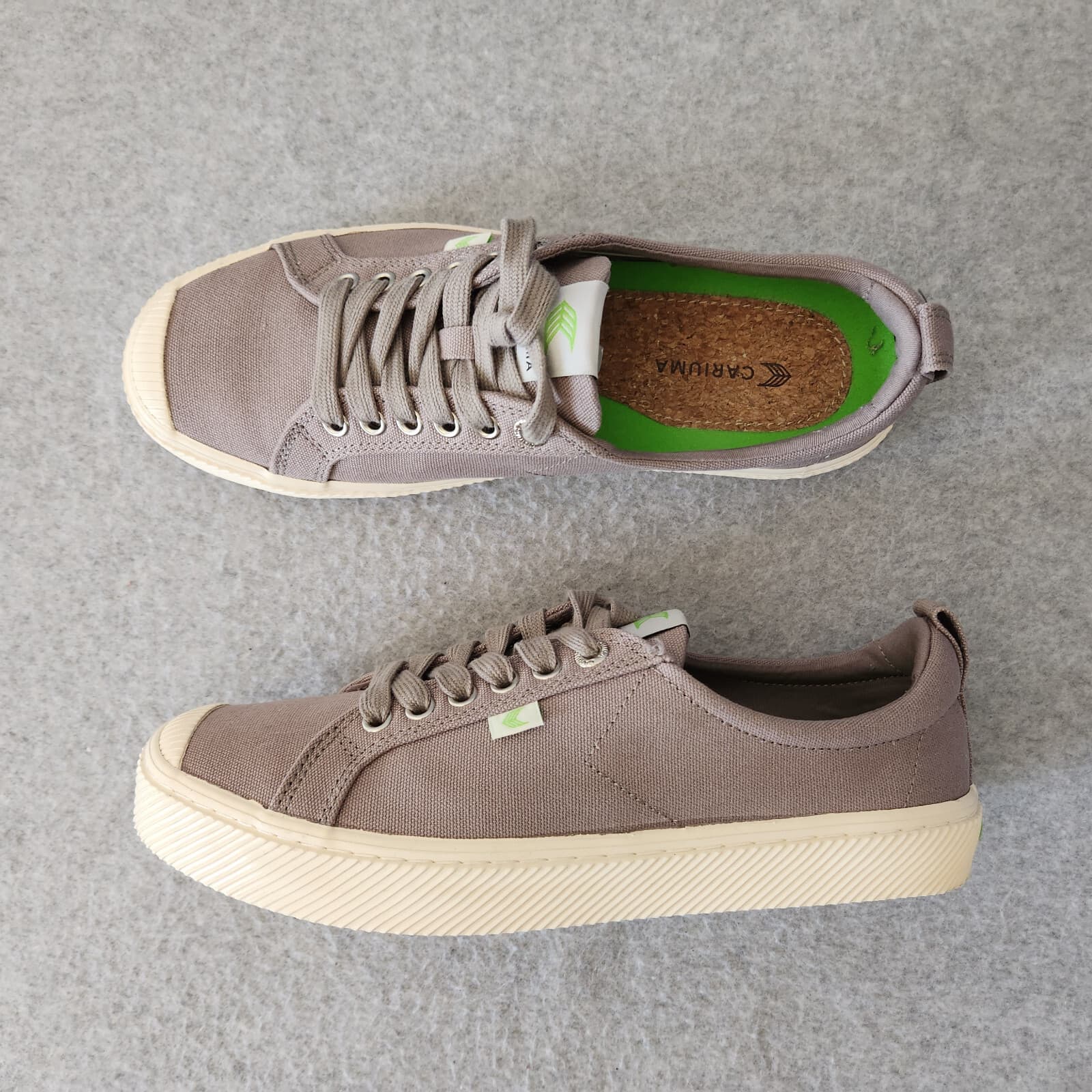 EUC Cariuma OCA Low Mystic Grey Canvas Sneakers Cork Insert Unisex US M8.5 W10 - Thumbnail 7