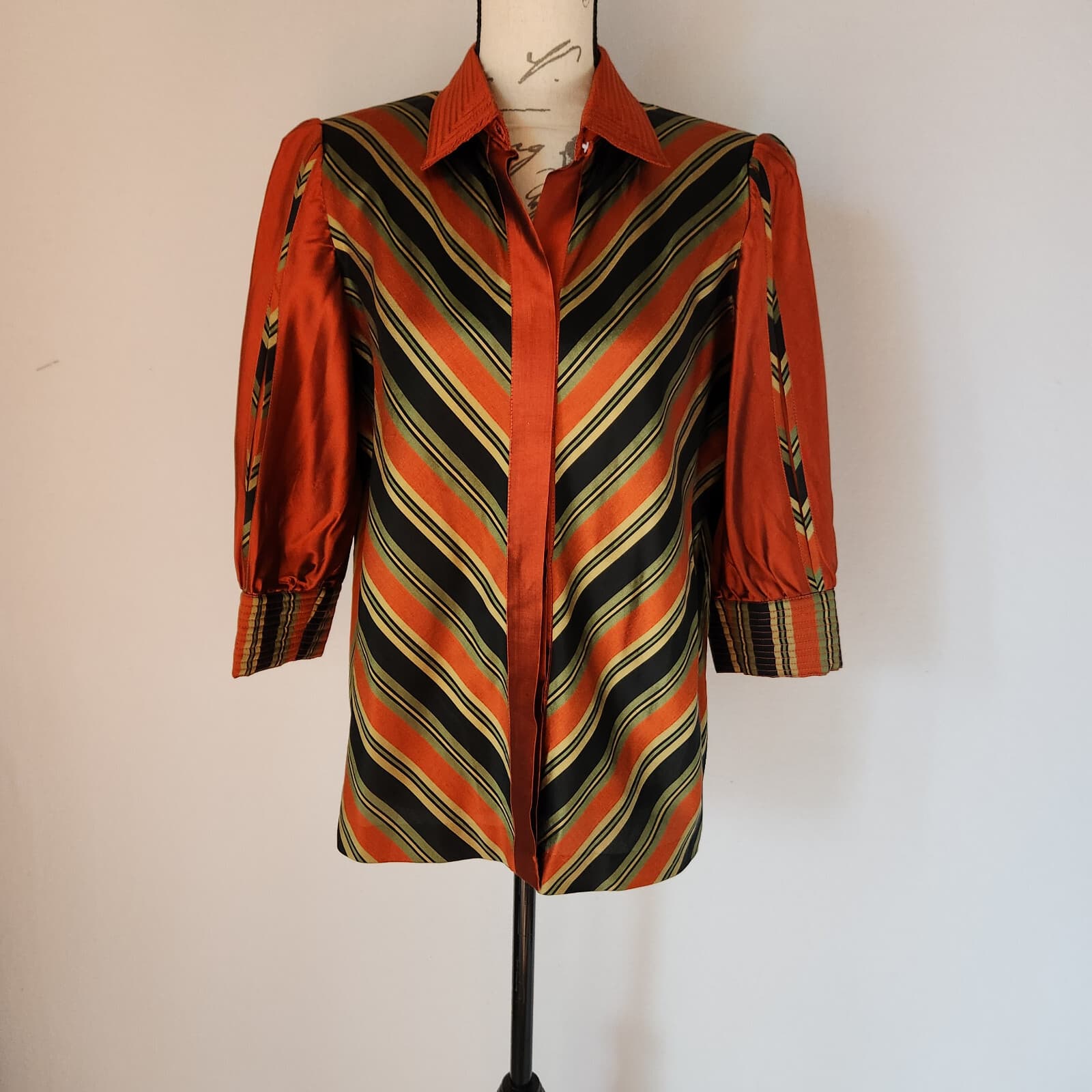 J.S Thai Silk Handmade 100% Silk Blouse Button-Up 3/4 Sleeve Stripe Red Bust 42" - Thumbnail 2