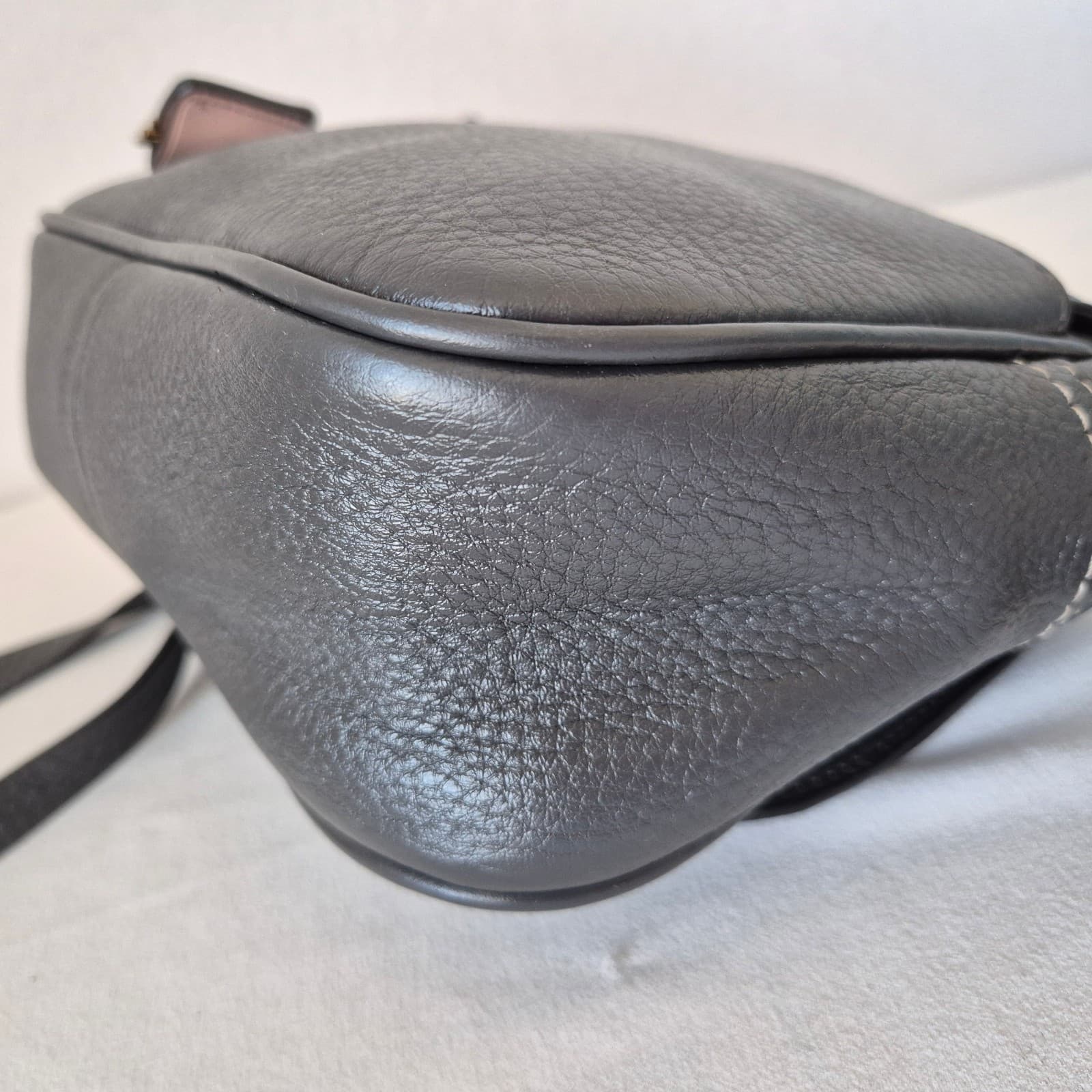 J.Crew Signet Flap Crossbody Bag Dark Gray Pebbled Italian Leather #G7344 - Thumbnail 8