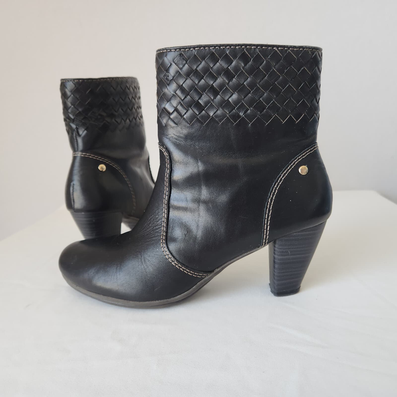 Pikolinos Black Leather Woven Detail Ankle Bootie 3" Block Heel Side-Zipper EU39 - Thumbnail 3