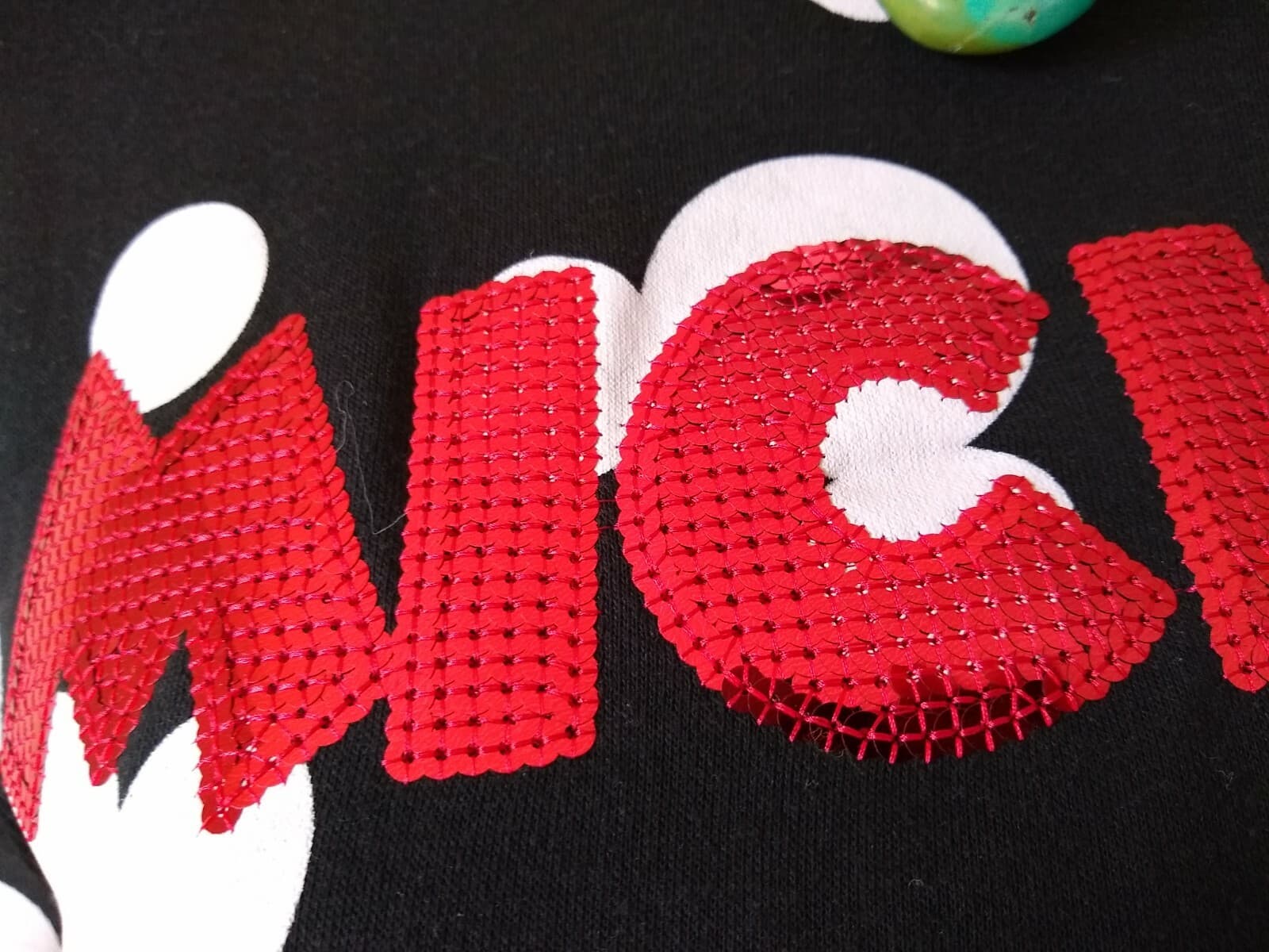 Disney MICKEY Knit Sweatshirt Pullover Long Sleeve Black Sequin-Embellished Sz.X - Thumbnail 3