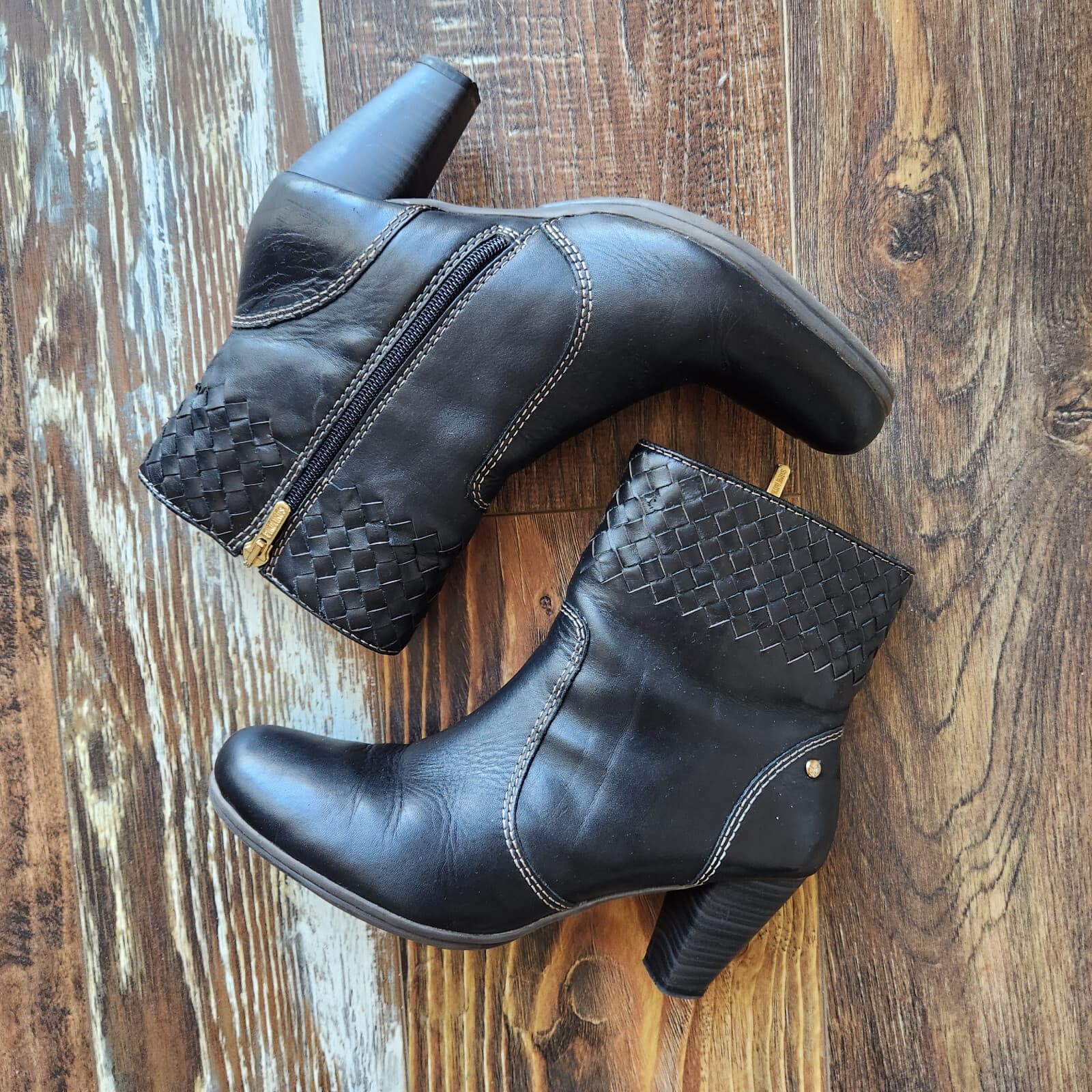 Pikolinos Black Leather Woven Detail Ankle Bootie 3" Block Heel Side-Zipper EU39 - Thumbnail 2