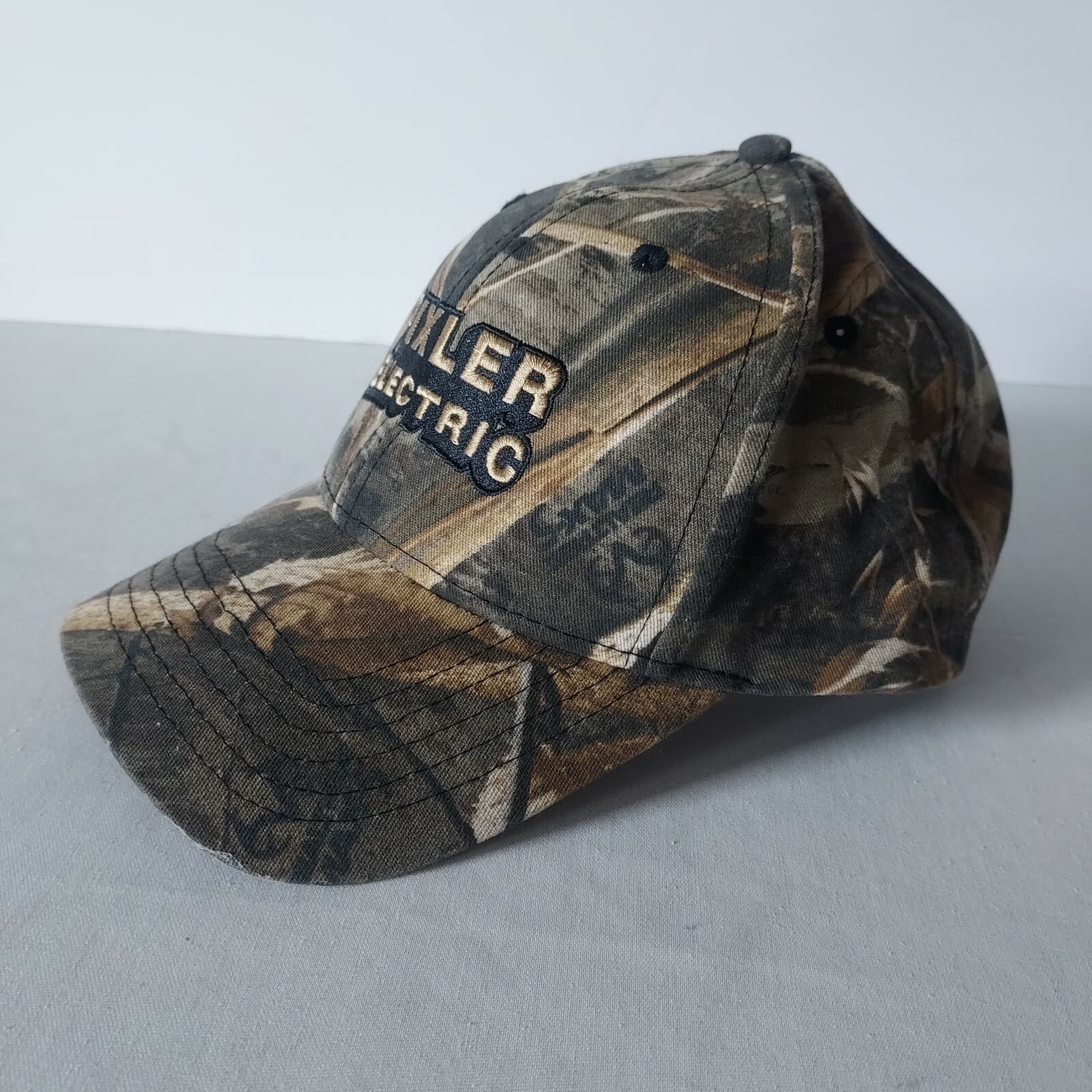 NWT Realtree MAX-5 Pixler Electric Camouflage Hat Cap Adjustable Green One Size - Thumbnail 3