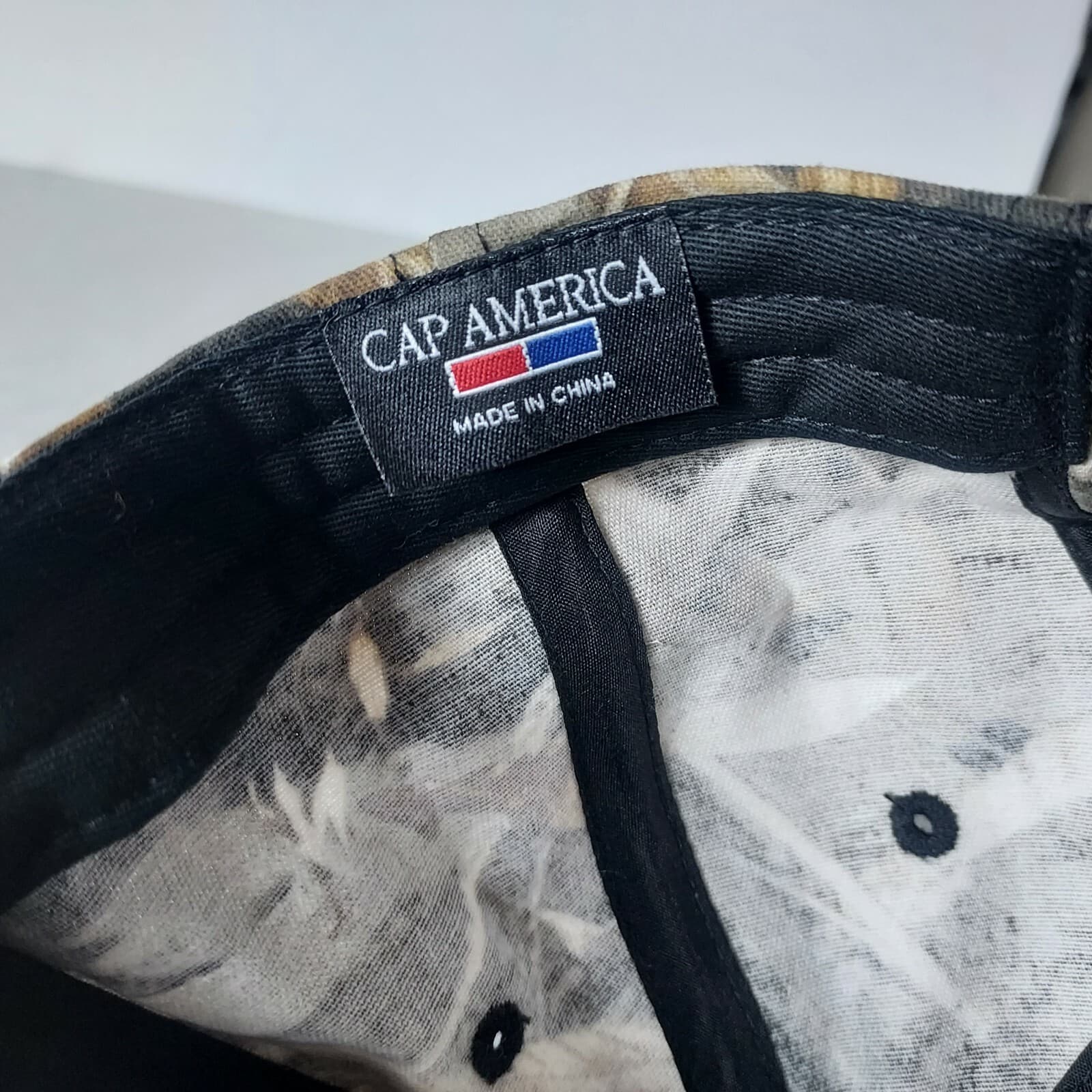 NWT Realtree MAX-5 Pixler Electric Camouflage Hat Cap Adjustable Green One Size - Thumbnail 6
