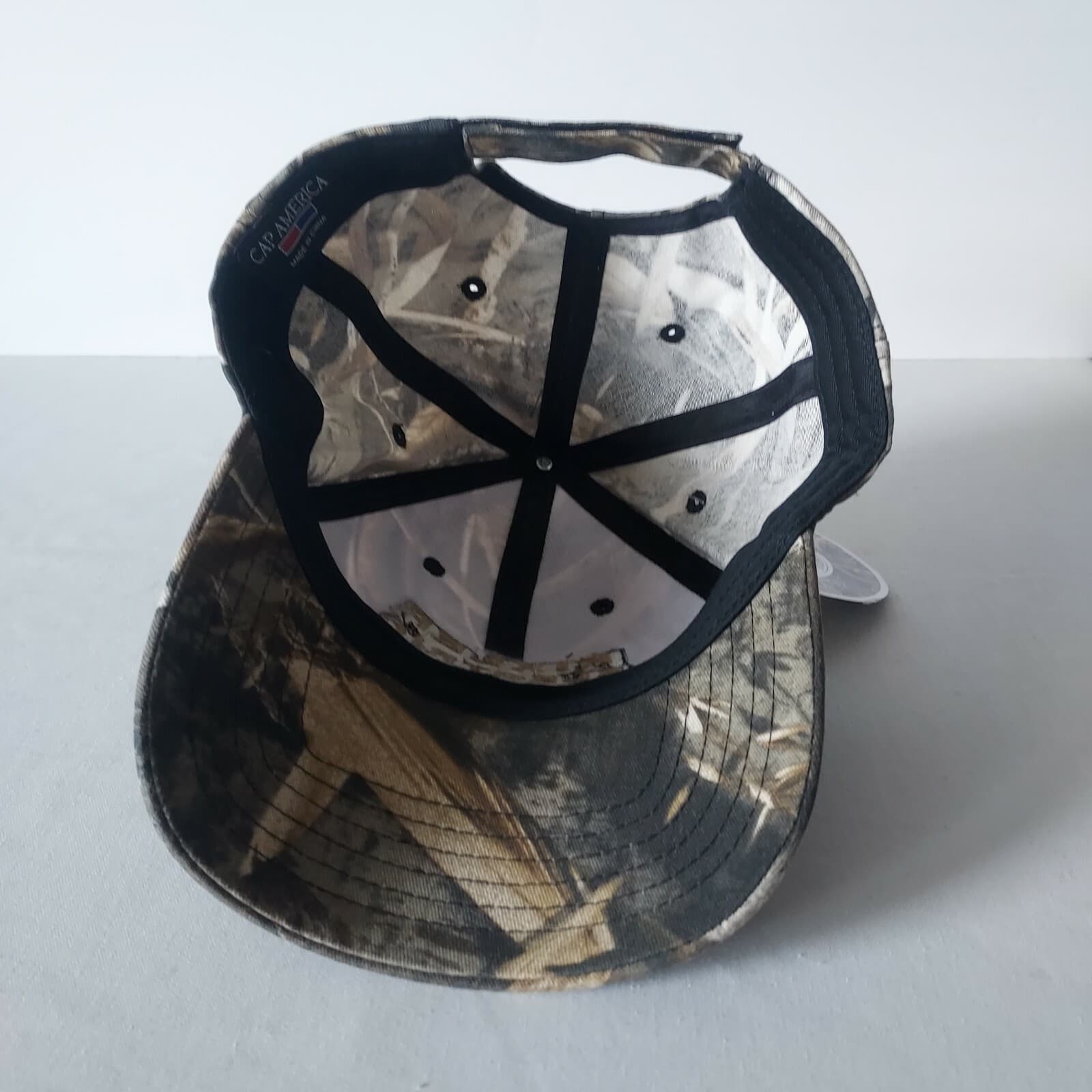 NWT Realtree MAX-5 Pixler Electric Camouflage Hat Cap Adjustable Green One Size - Thumbnail 5
