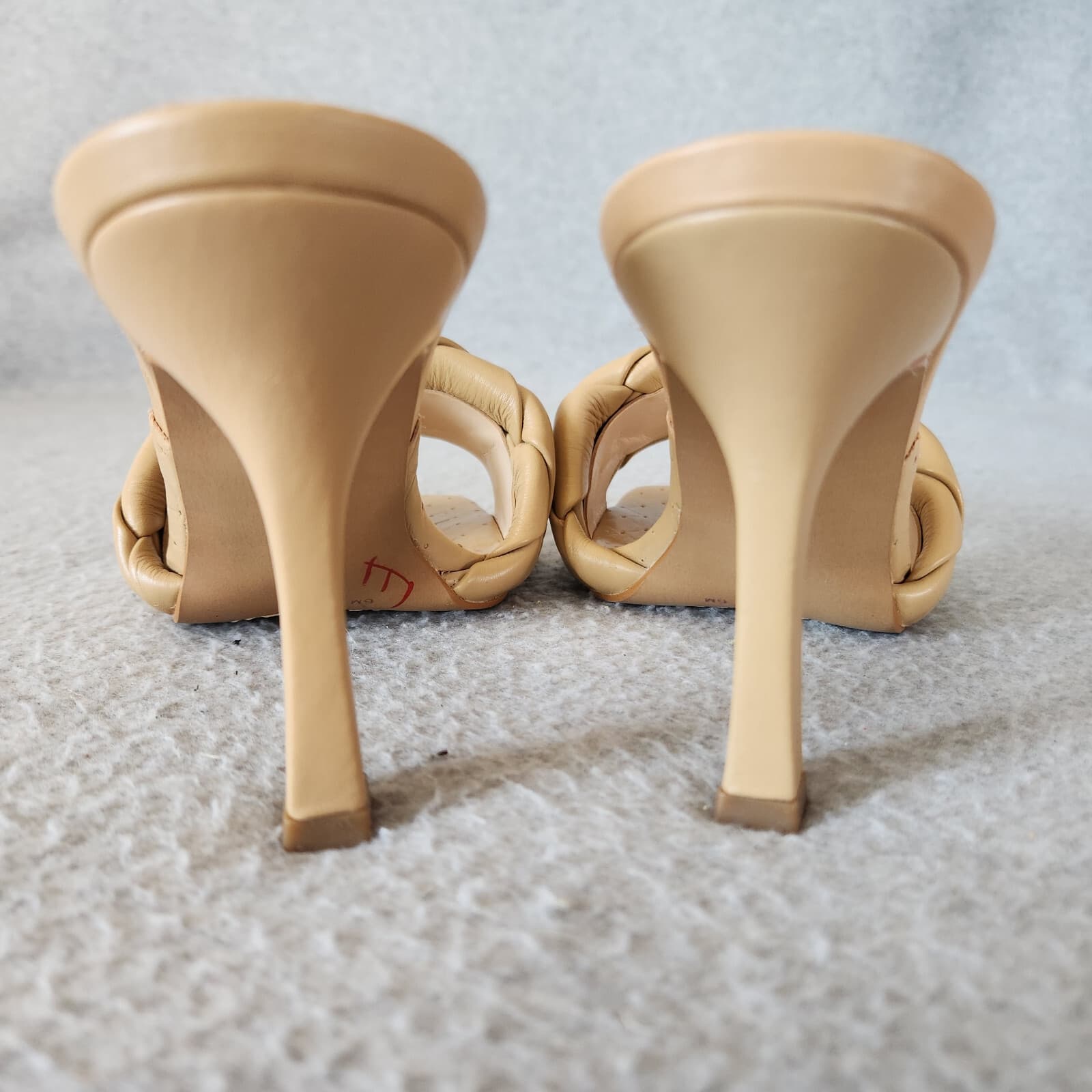 Vince Camuto Brelanie Braided Leather 3.5 Inches Heel Mule Sandal Beige US6M - Thumbnail 7