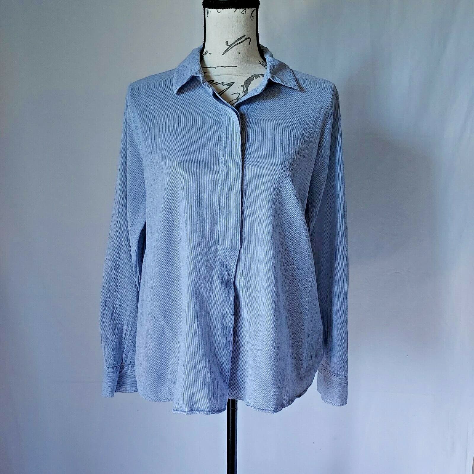 ELIZABETH AND JAMES Top Shirt Long Sleeve Pullover Button Cotton Blue Women Sz.M - Thumbnail 2