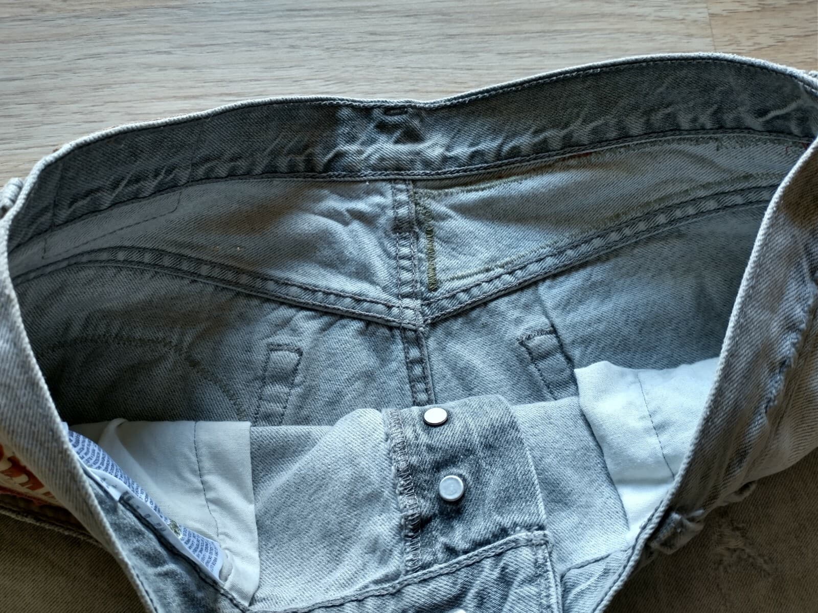 Levi's 501 Button Fly Custom Made Jeans Shorts Patchwork Crochet Gray Waist 34" - Thumbnail 5