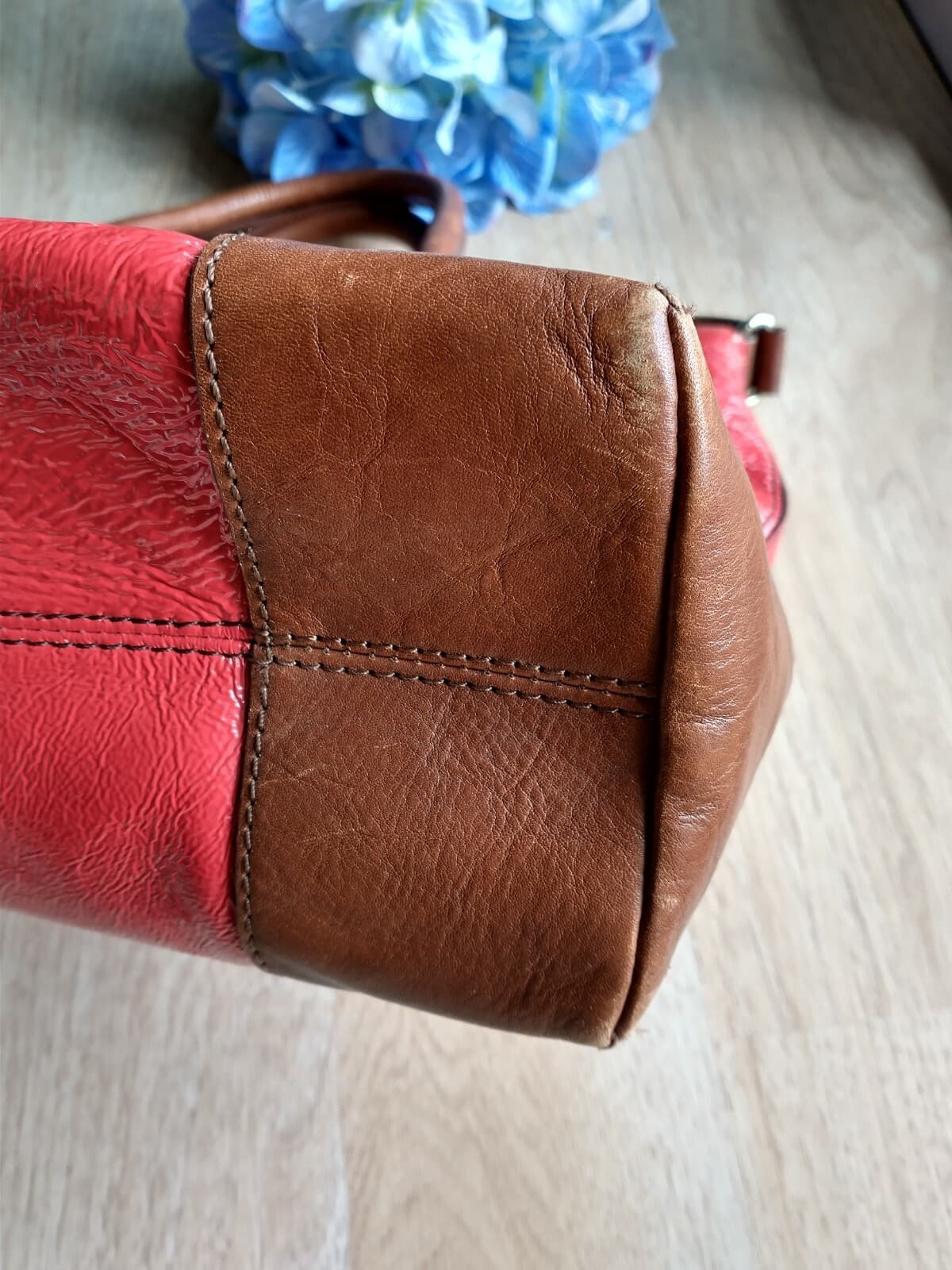 Kate Spade Brown Leather Red Texture Patent Shoulder Tote Bag - Thumbnail 6