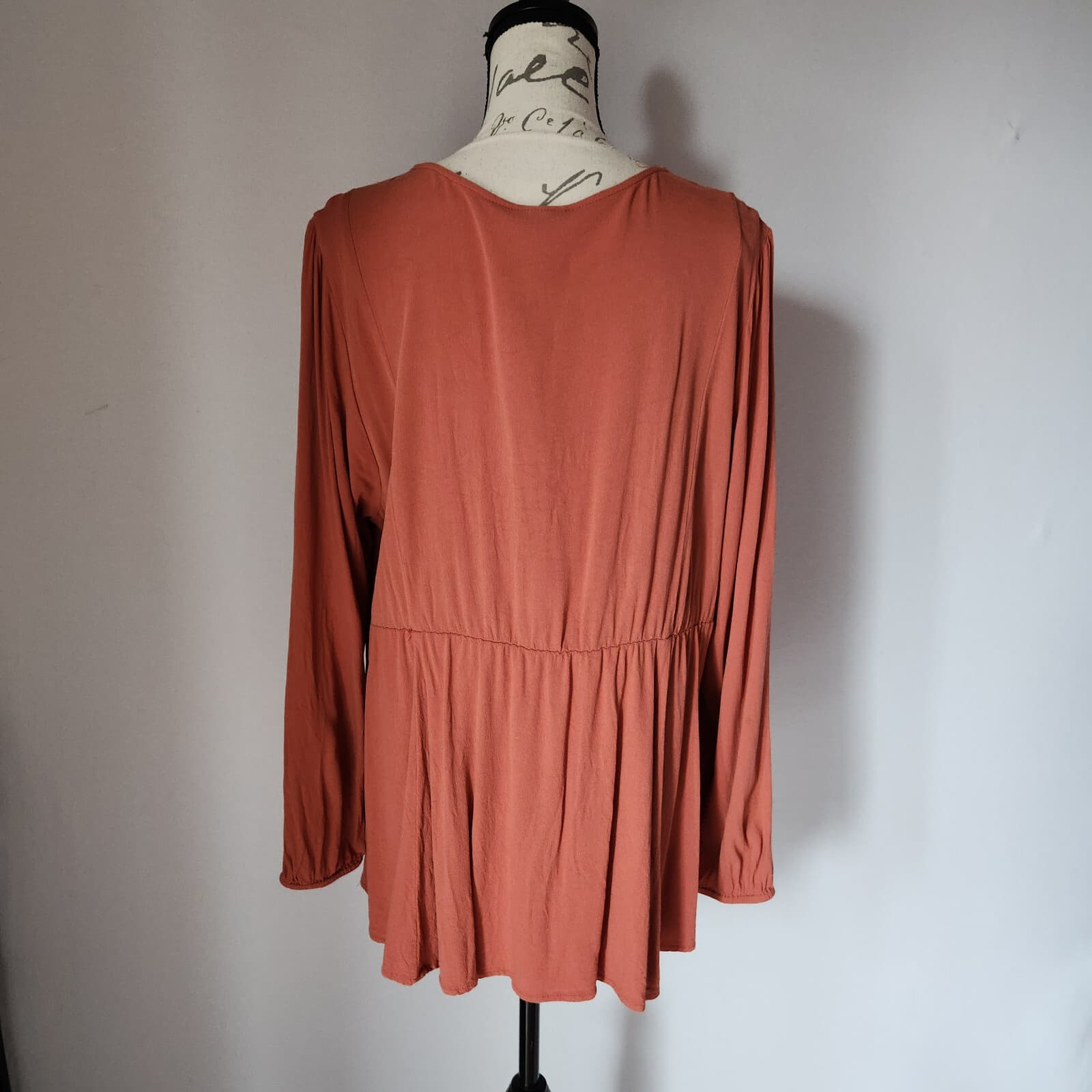 Torrid Babydoll Rayon Crepe Embroidered Tassel Boho Top Long Sleeve Rust Sz.2 - Thumbnail 8