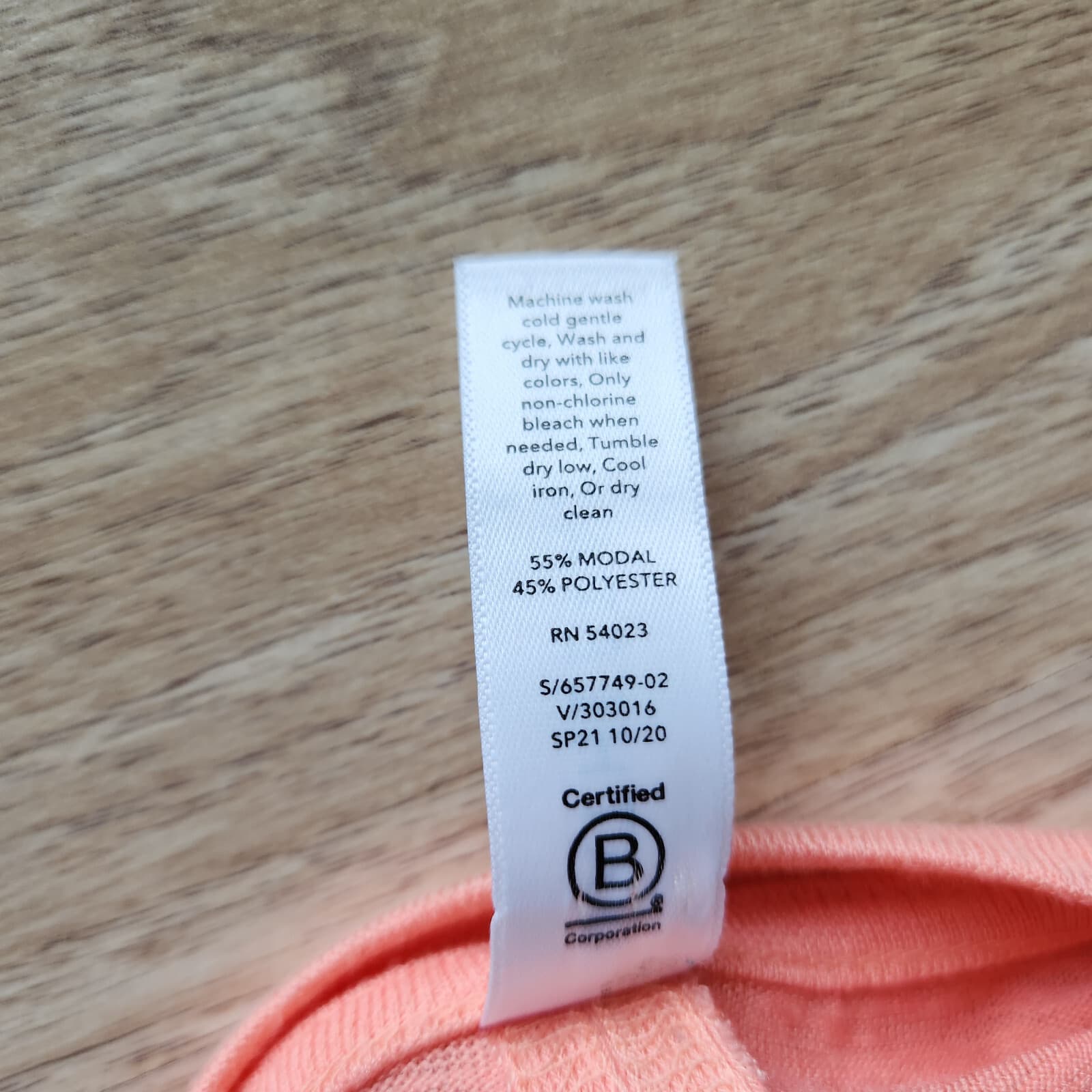 EUC Athleta Women's 1X Release Tee Activewear Drop Shoulder Modal Island Coral - Thumbnail 11