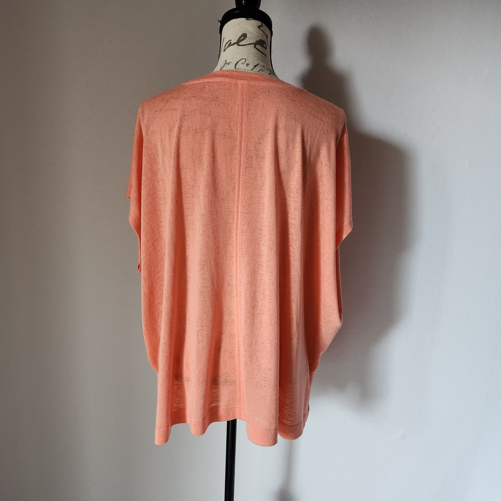 EUC Athleta Women's 1X Release Tee Activewear Drop Shoulder Modal Island Coral - Thumbnail 9