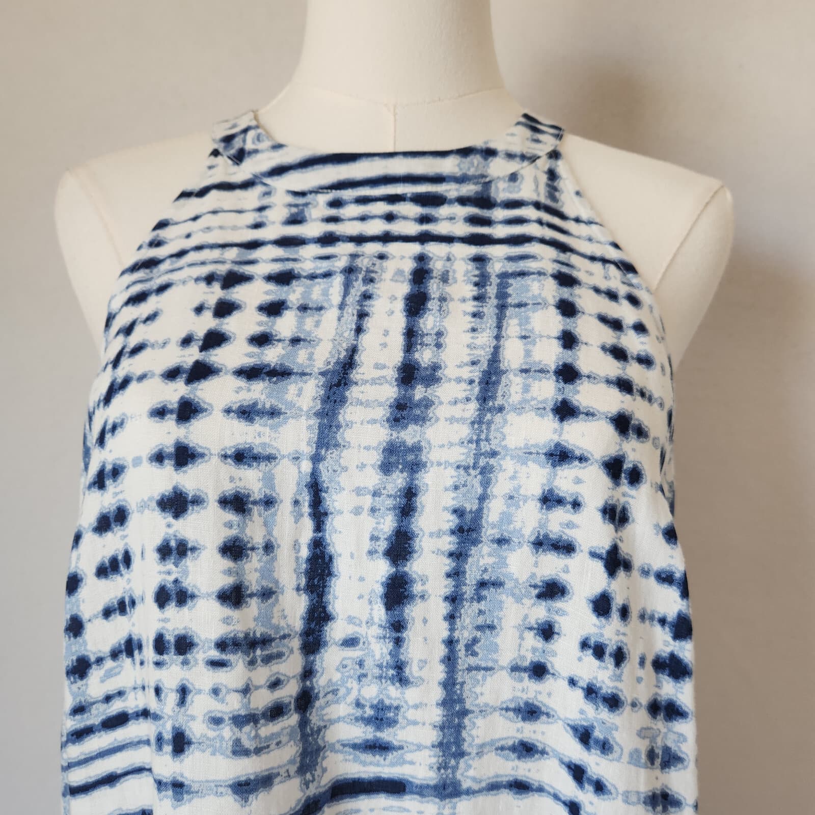 NWoT Cynthia Rowley Linen Tie-Dye Halter Mini Dress Sleeveless Blue White Sz.M - Thumbnail 3