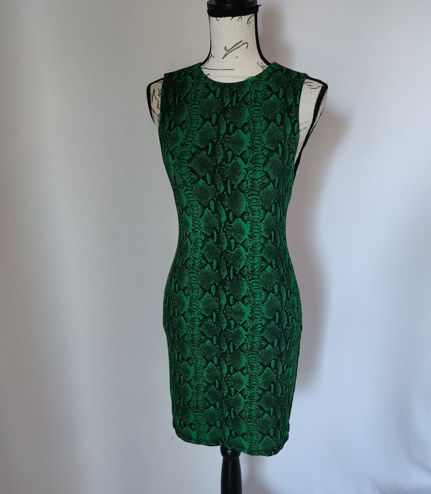 Alice + Olivia Delora Snake-Print Sleeveless Crewneck Mini Dress Green Women's 6 - Thumbnail 2