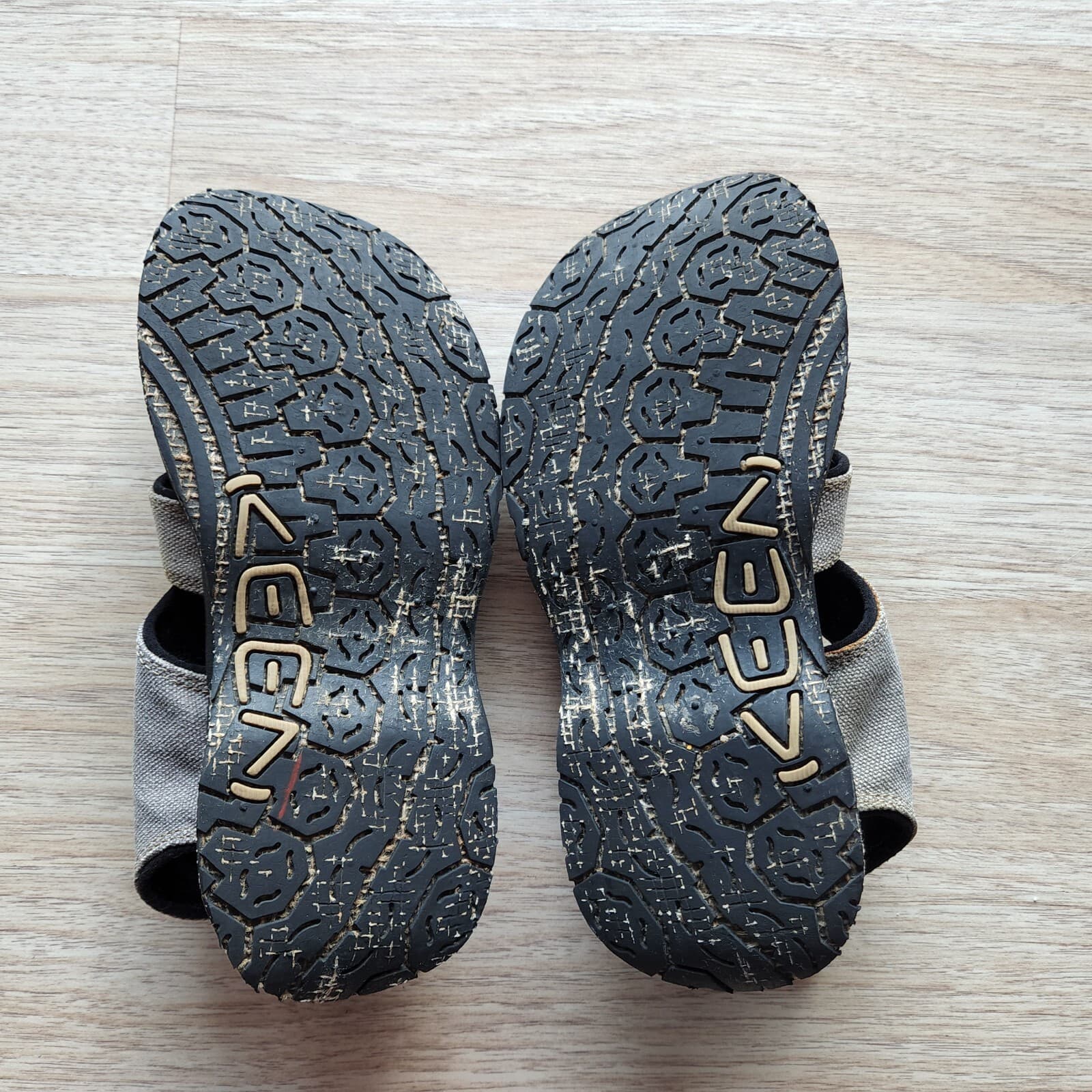 Keen Newport Bison Canvas Hiking Sandals Lace-Lock Bungee Beige Women US7 EU37.5 - Thumbnail 8