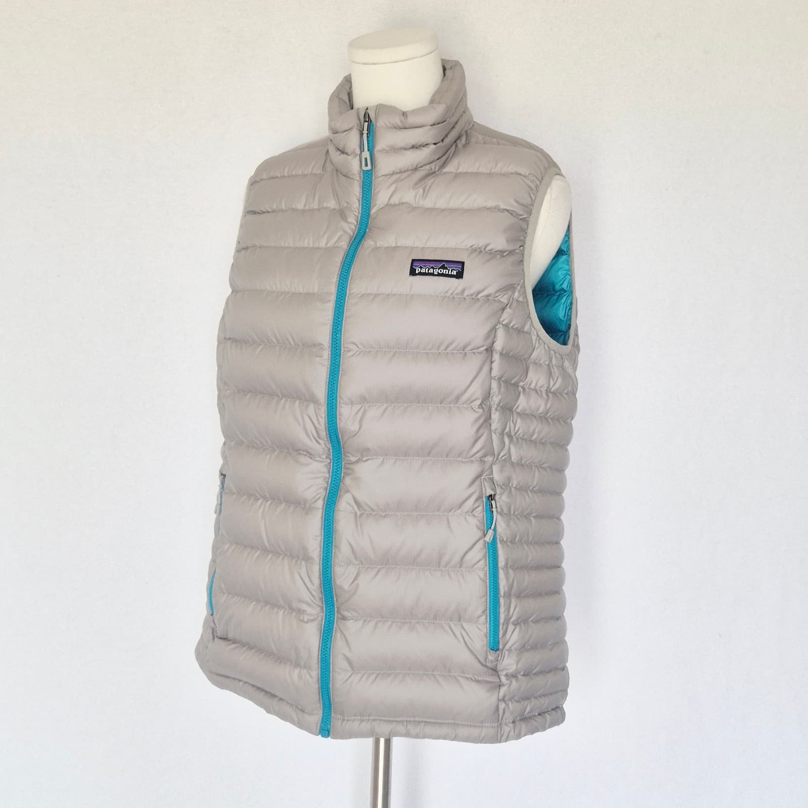 Patagonia Women's L Down Sweater Vest Quilted Puffer Zip-Up Pocket Drifter Grey - Thumbnail 3
