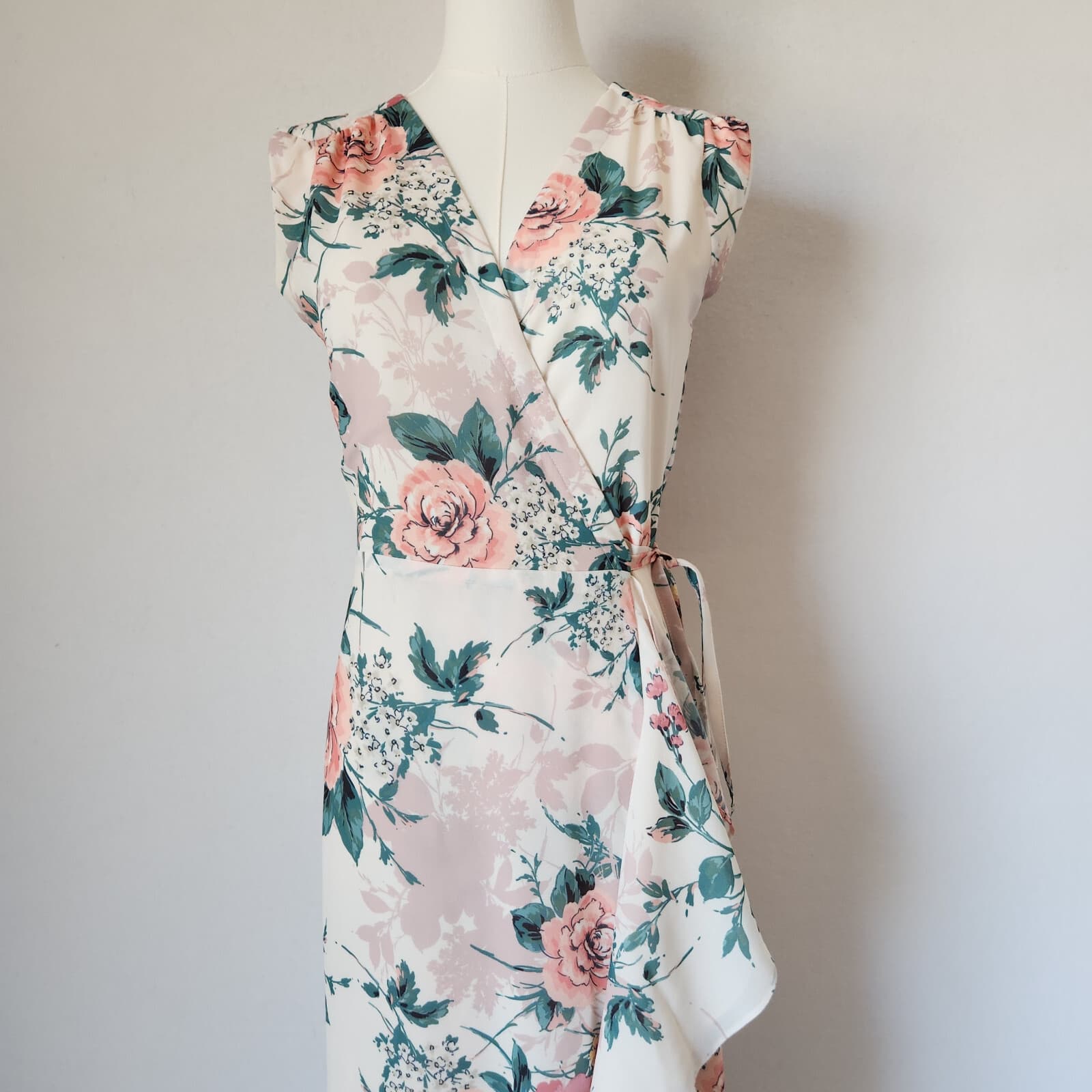 YUMI KIM Venezia Floral Chiffon Maxi Wrap Dress Ruffle Sleeveless Lined Beige S - Thumbnail 3
