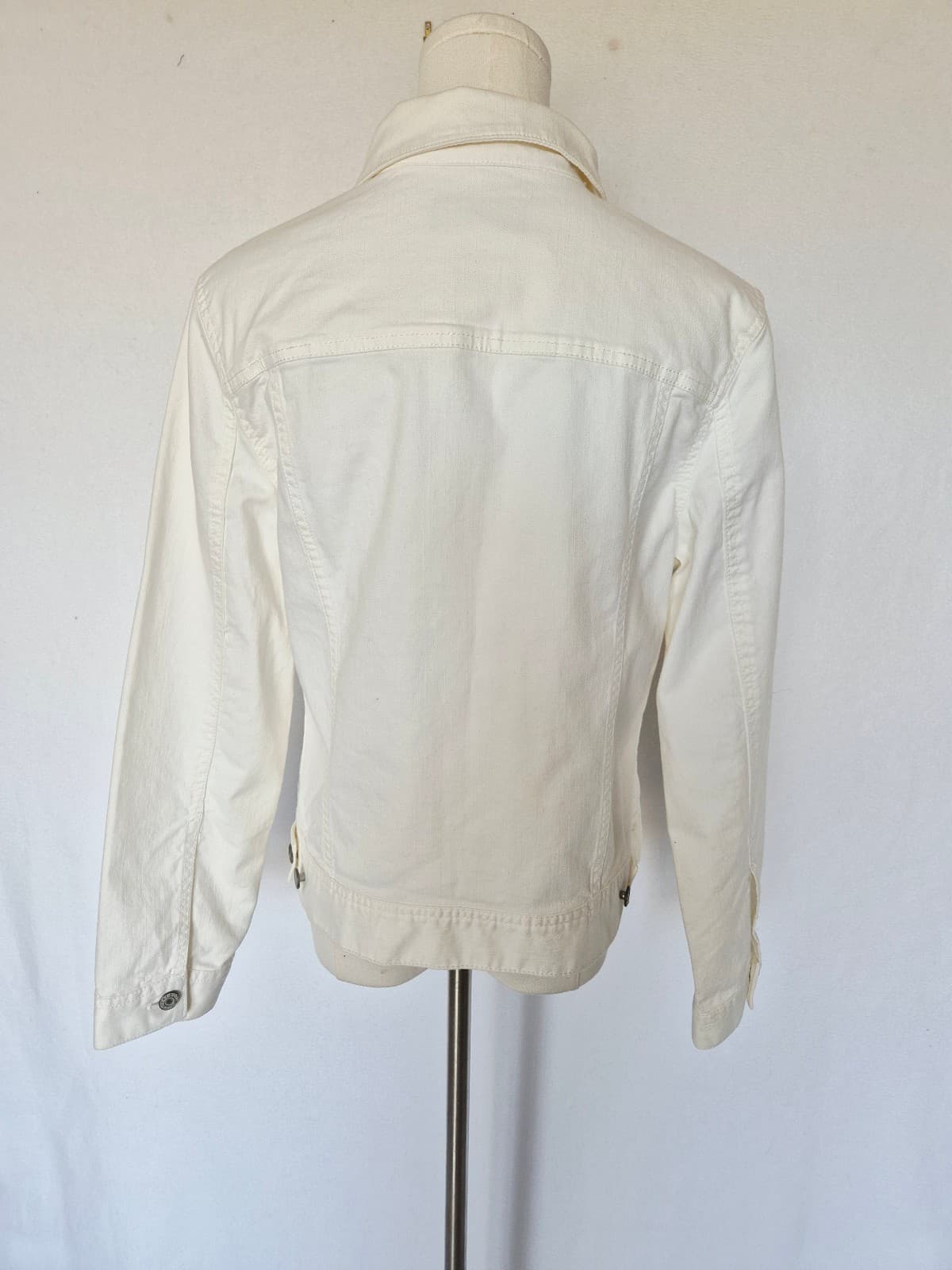 NWoT Talbots Classic Denim Trucker Jacket Metal Button Cotton Blend White Size M - Thumbnail 8