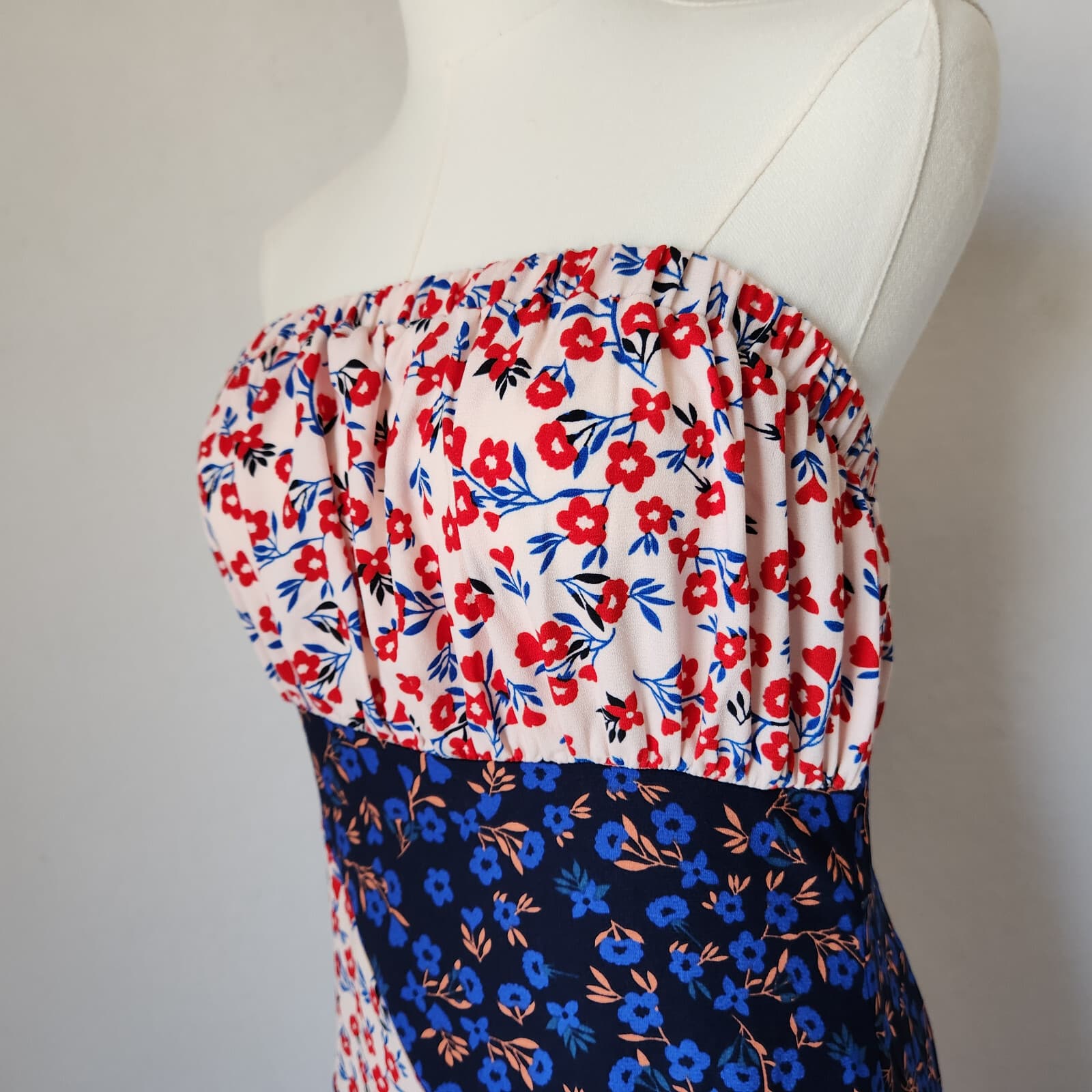 NWT Lulus Golden Hour Blush Floral Print Strapless Midi Dress Asymmetrical Hem M - Thumbnail 6