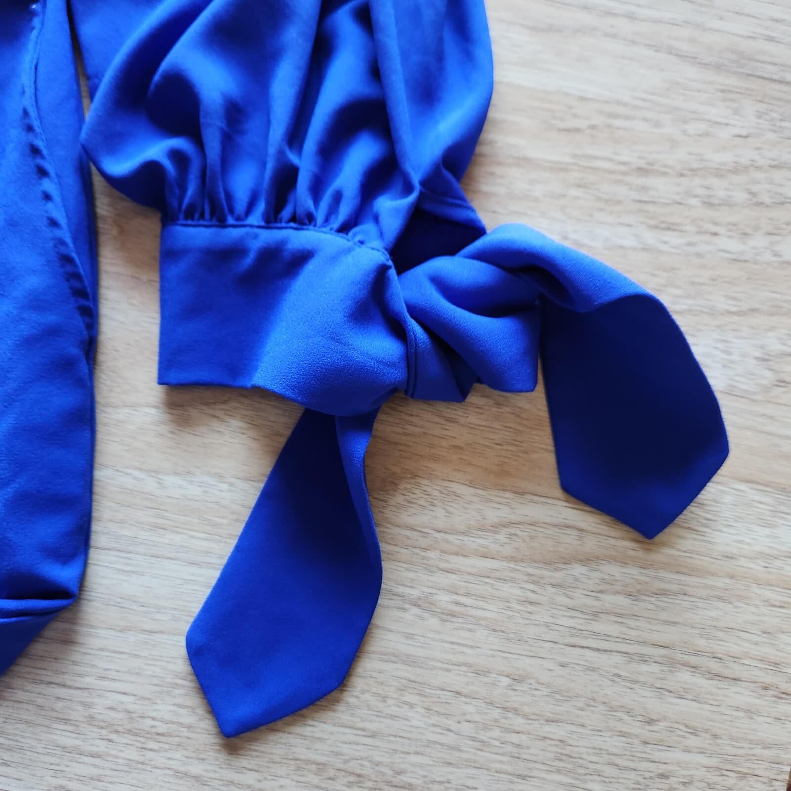 ELOQUII Royal Blue Jumpsuit Back Key-Hole Tie-Long Sleeve Wile Leg Pocket Sz.18 - Thumbnail 6
