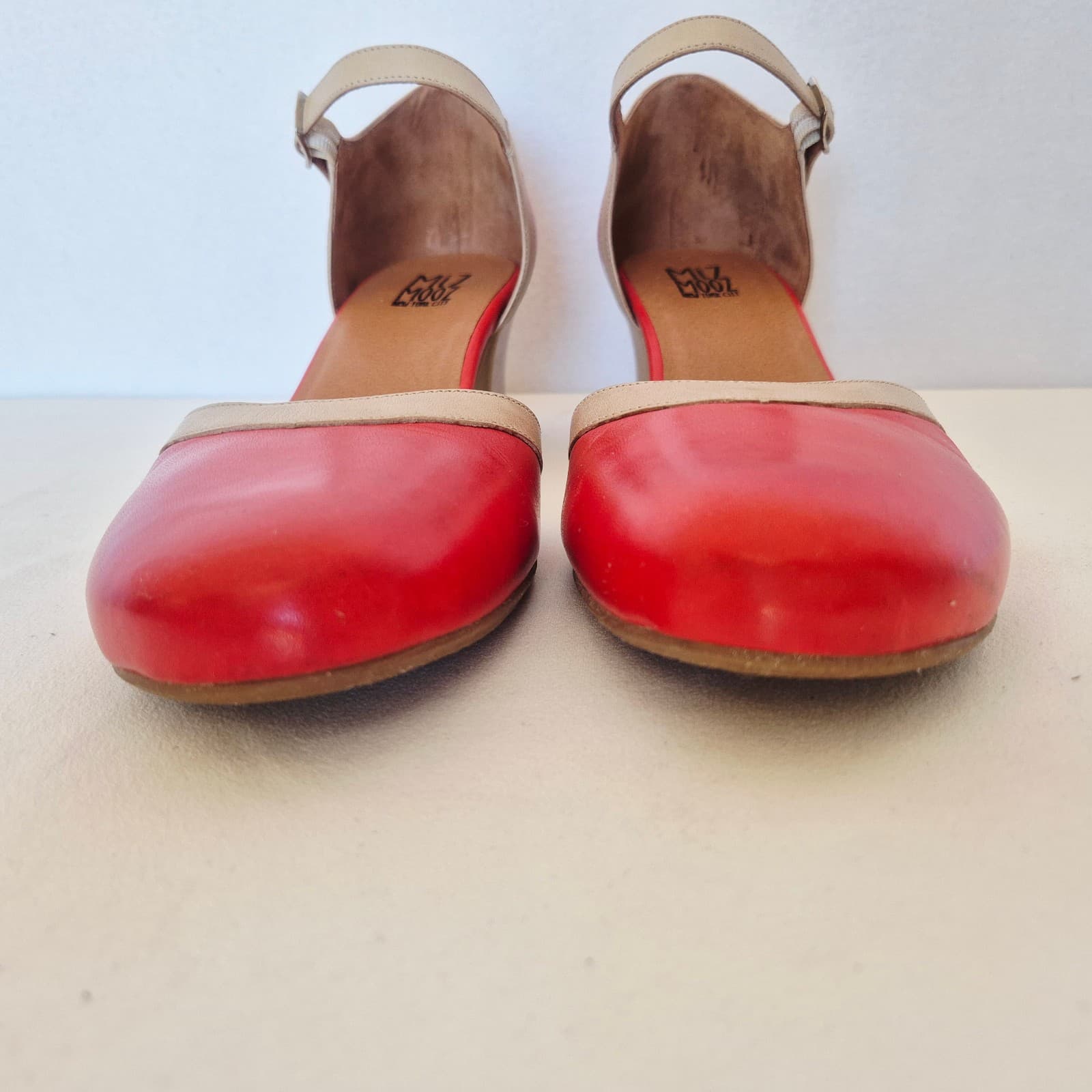 NWoB Miz Mooz Fleet Red Beige Leather Pumps 2" Block Heel Ankle Buckle US11/EU42 - Thumbnail 5