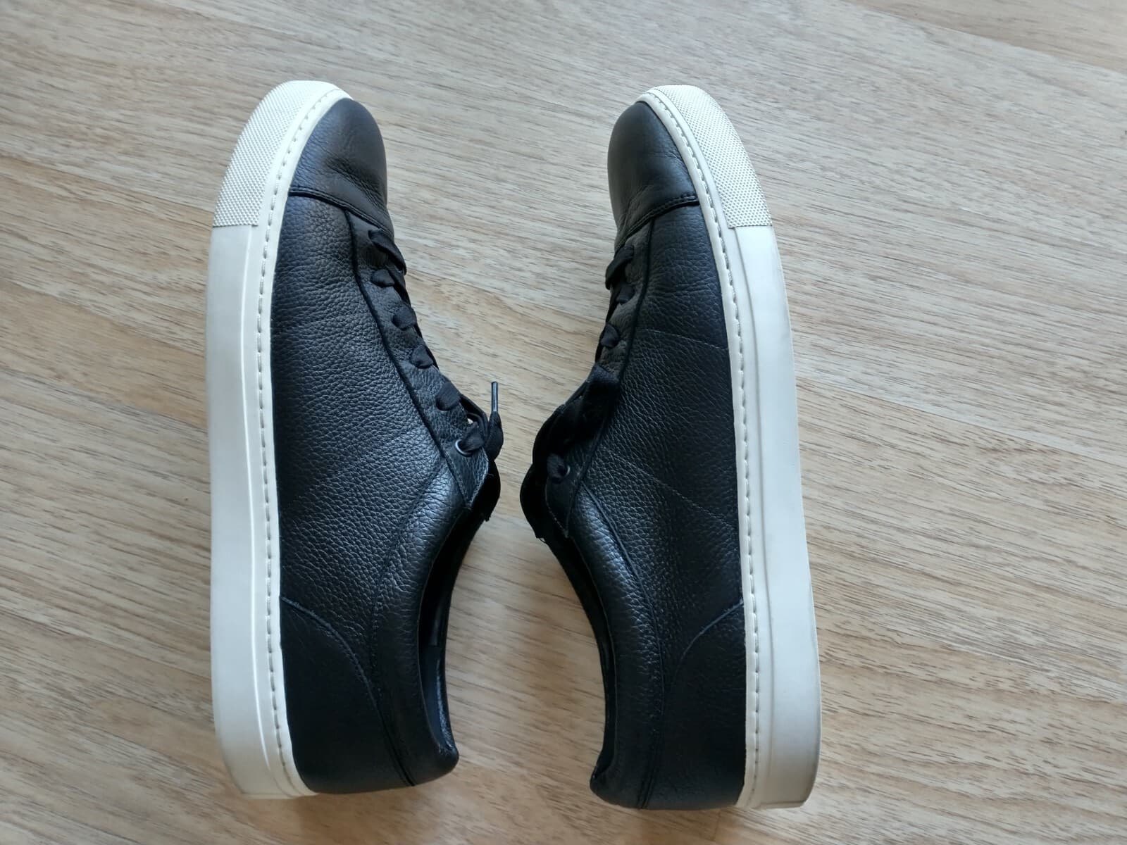 Vince Women Black Leather Fashion Sneaker Low-Top Lace-Up US11M EUR41 - Thumbnail 6