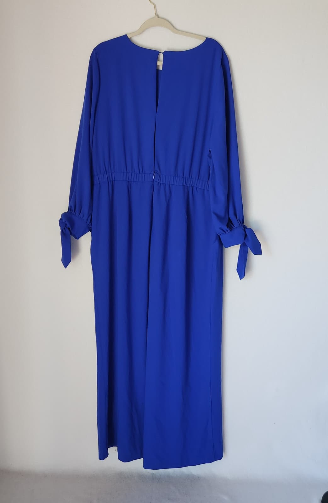 ELOQUII Royal Blue Jumpsuit Back Key-Hole Tie-Long Sleeve Wile Leg Pocket Sz.18 - Thumbnail 3