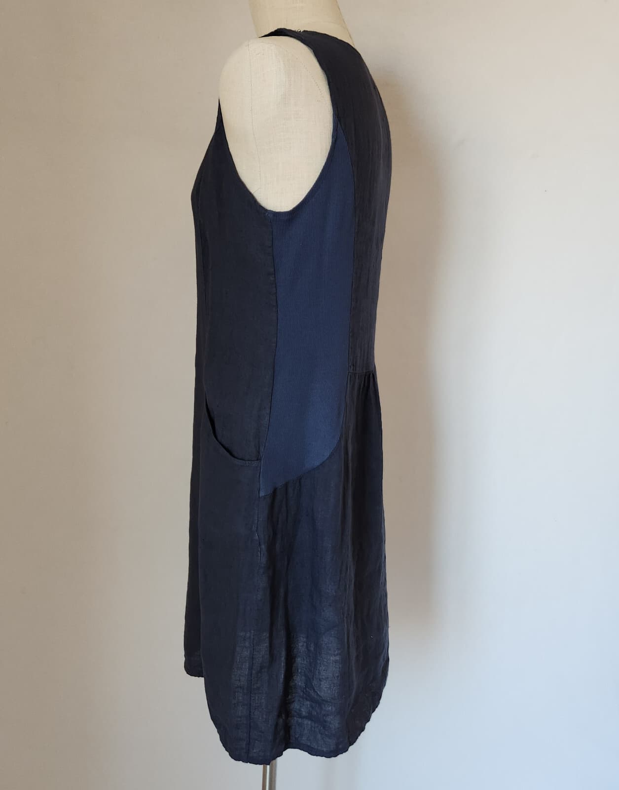 Lina Tomei Made in Italy Linen Beaded Shift Dress Sleeveless Pocket Blue Sz.M - Thumbnail 5