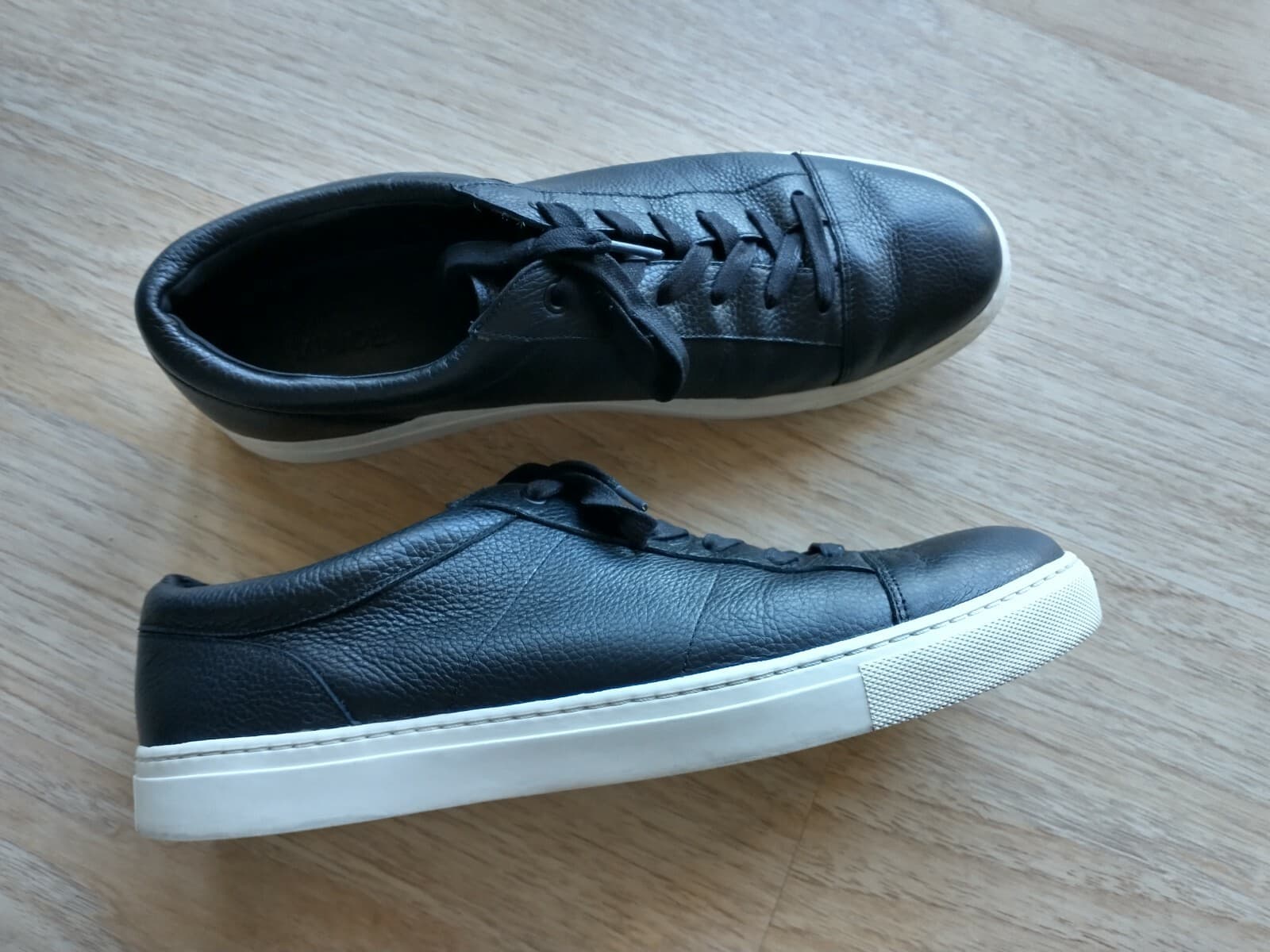Vince Women Black Leather Fashion Sneaker Low-Top Lace-Up US11M EUR41 - Thumbnail 2