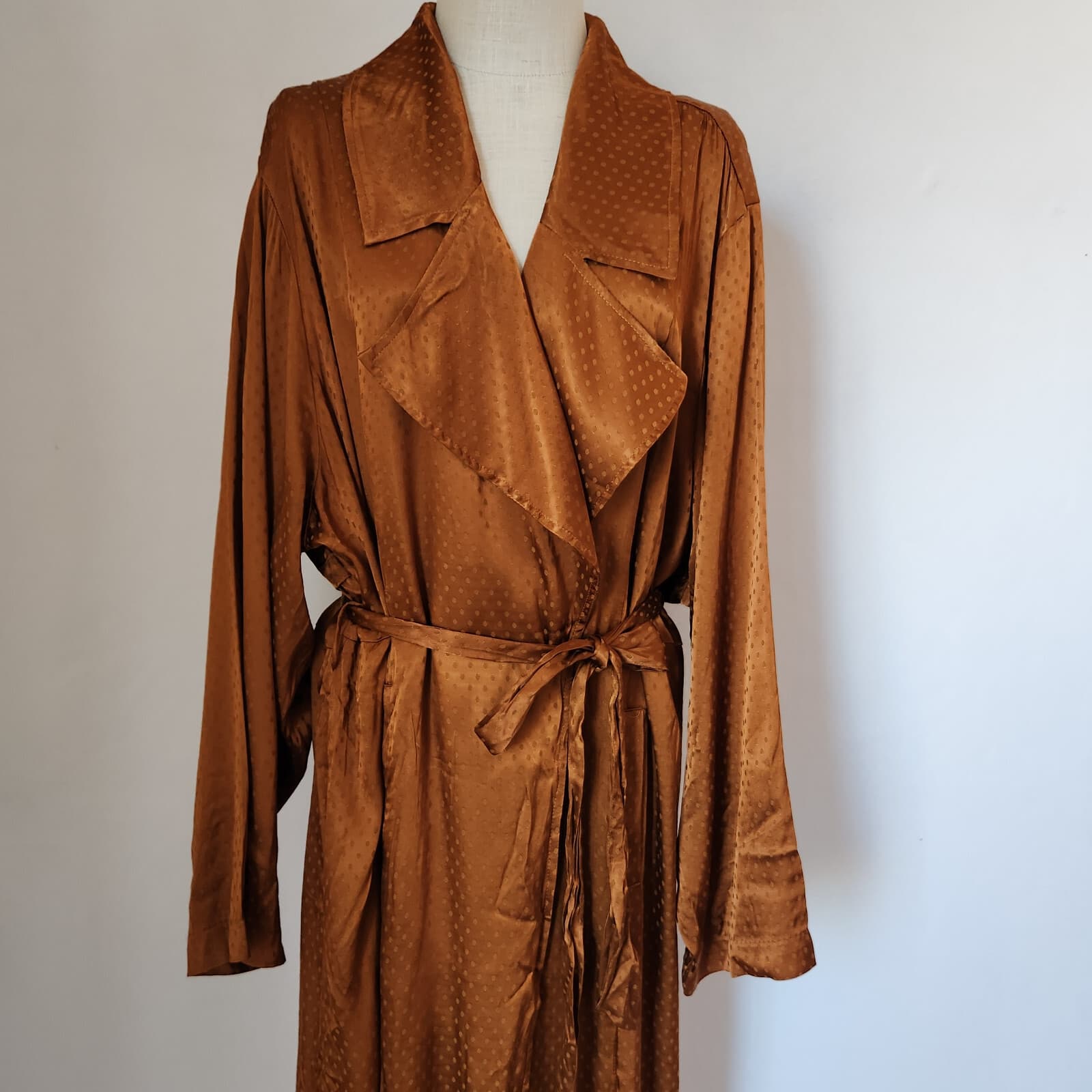 NWoT Torrid Satin Dotted Trench Coat Belted Pocket Copper Brown Women's 5X - Thumbnail 6