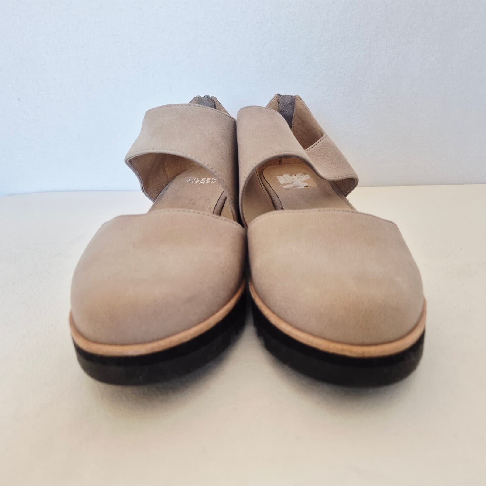 NWoB Eileen Fisher Beige Leather Match Cutout 1.5" Wedge Shoes Back-Zipper US7.5 - Thumbnail 9