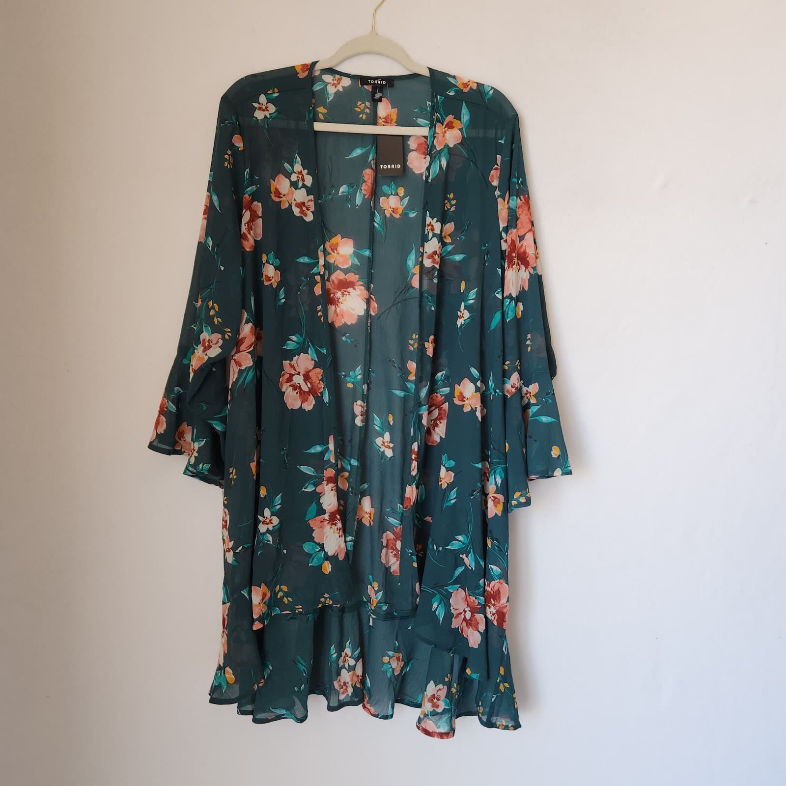 NWT Torrid $55 Floral Sheer Chiffon Tulip Sleeve Kimono Top Ruffle-Hem Green 2X - Thumbnail 6