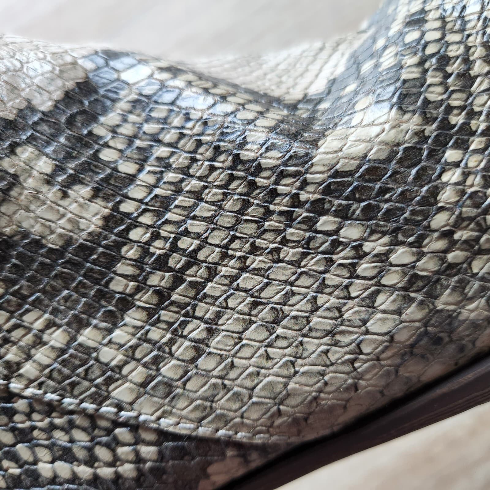 EUC Lucky Brand Brintly2 Snakeskin Leather Bootie Zipper Tan-Black Women US11M - Thumbnail 12