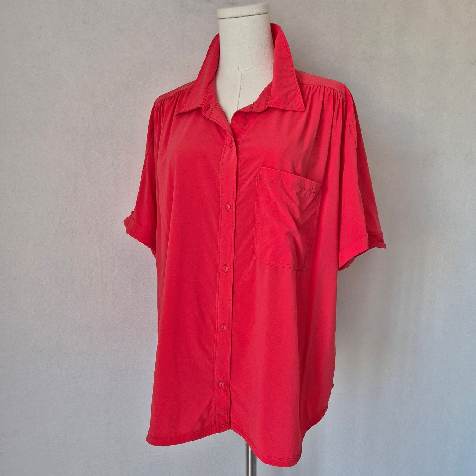 Outdoor Research Astroman UPF 30 Sun Shirt Short Sleeve Pocket Red Women's XXL - Thumbnail 2
