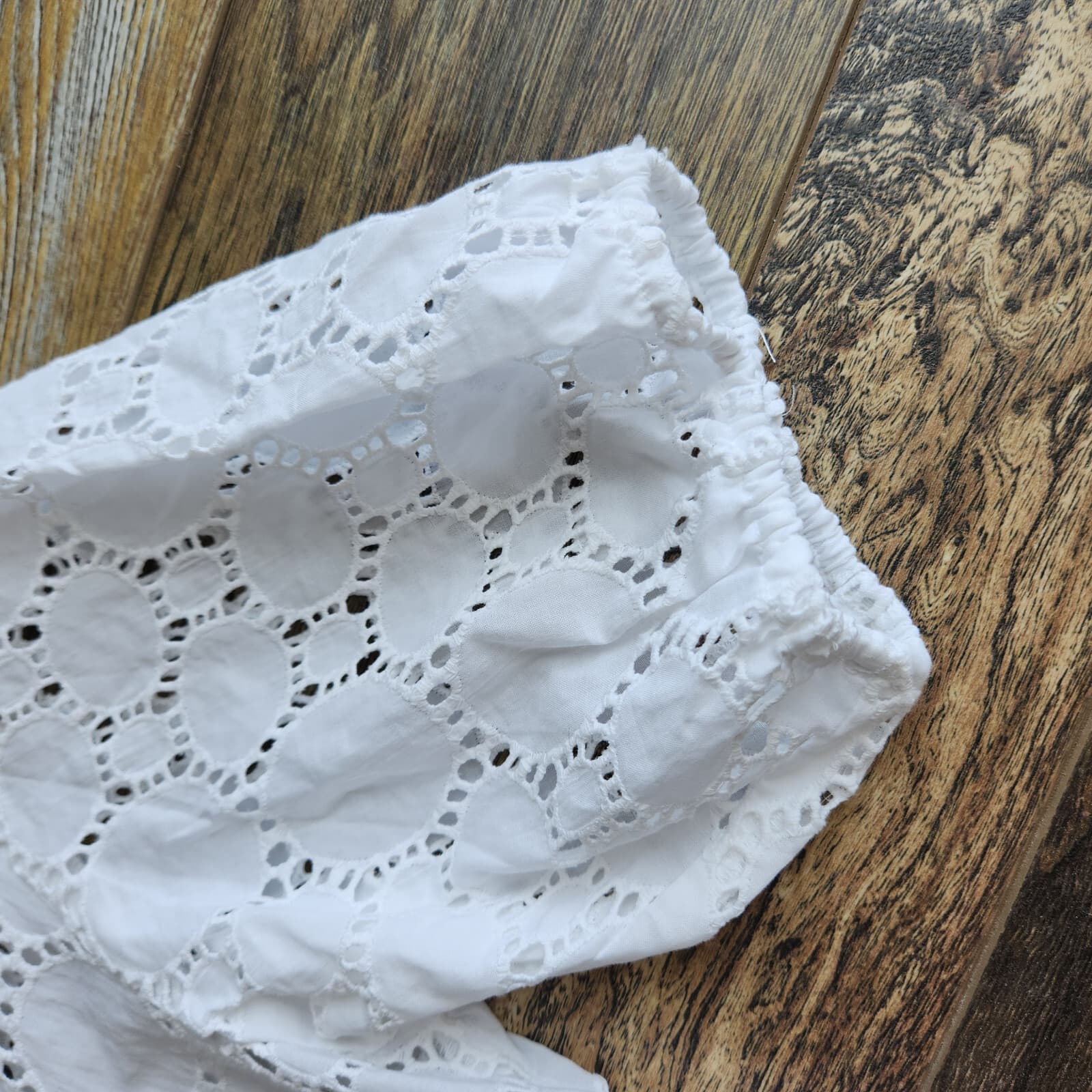 Sundance 100% Cotton Lace Eyelet Blouse Popover V-Neck Short Sleeve White Sz.S - Thumbnail 10