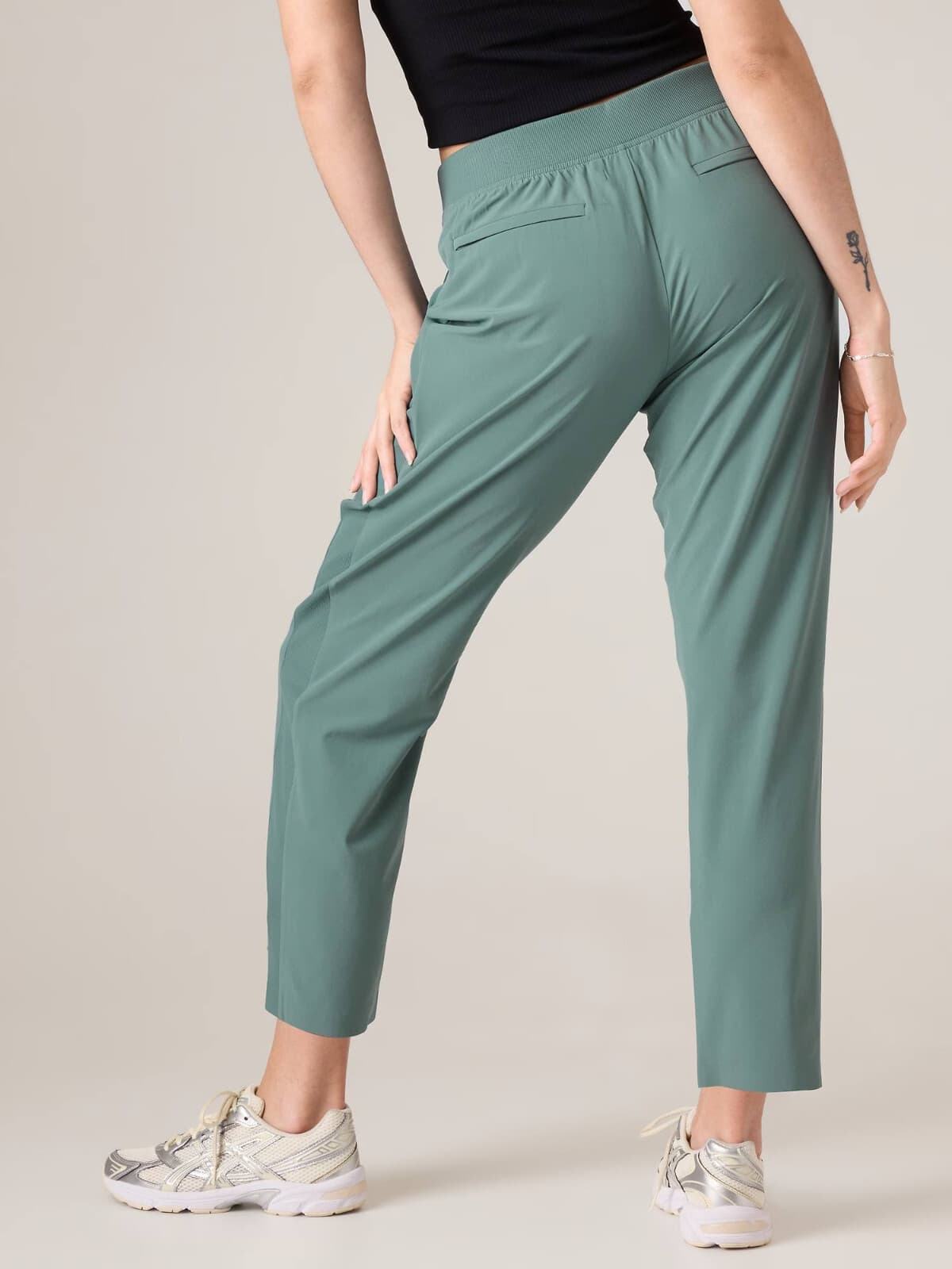 Athleta Brooklyn Ankle Work Travel Pants Wrinkle-Resistant Oxidized Green Sz.22 - Thumbnail 2