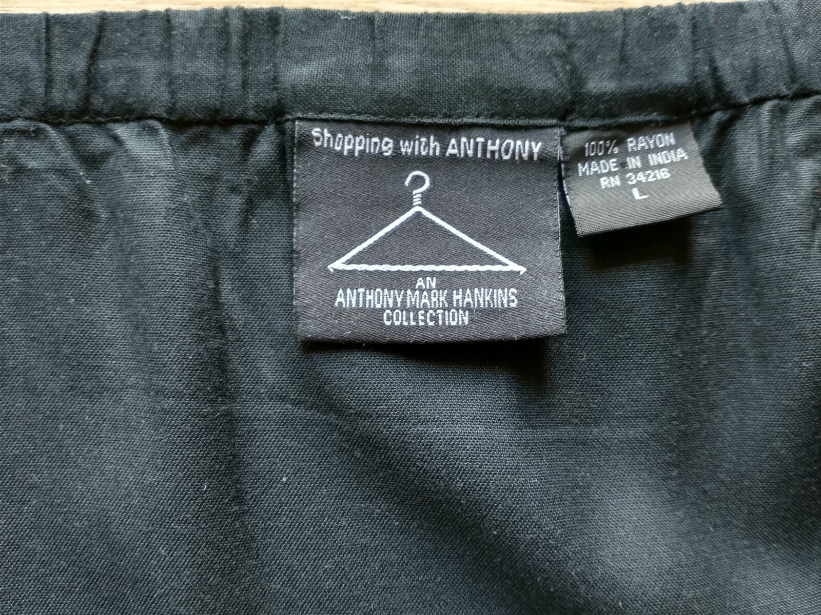 Shopping With Anthony Rayon Faux Wrap Skirt Art Printed Side Split Black Sz.L - Thumbnail 5