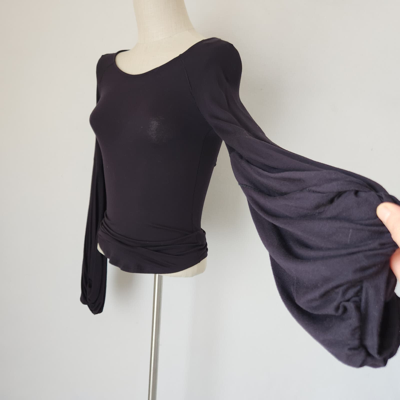 FREE PEOPLE To The Tropics Twist Long Sleeve Top Scoop Neck Stretch Black Sz.M - Thumbnail 2