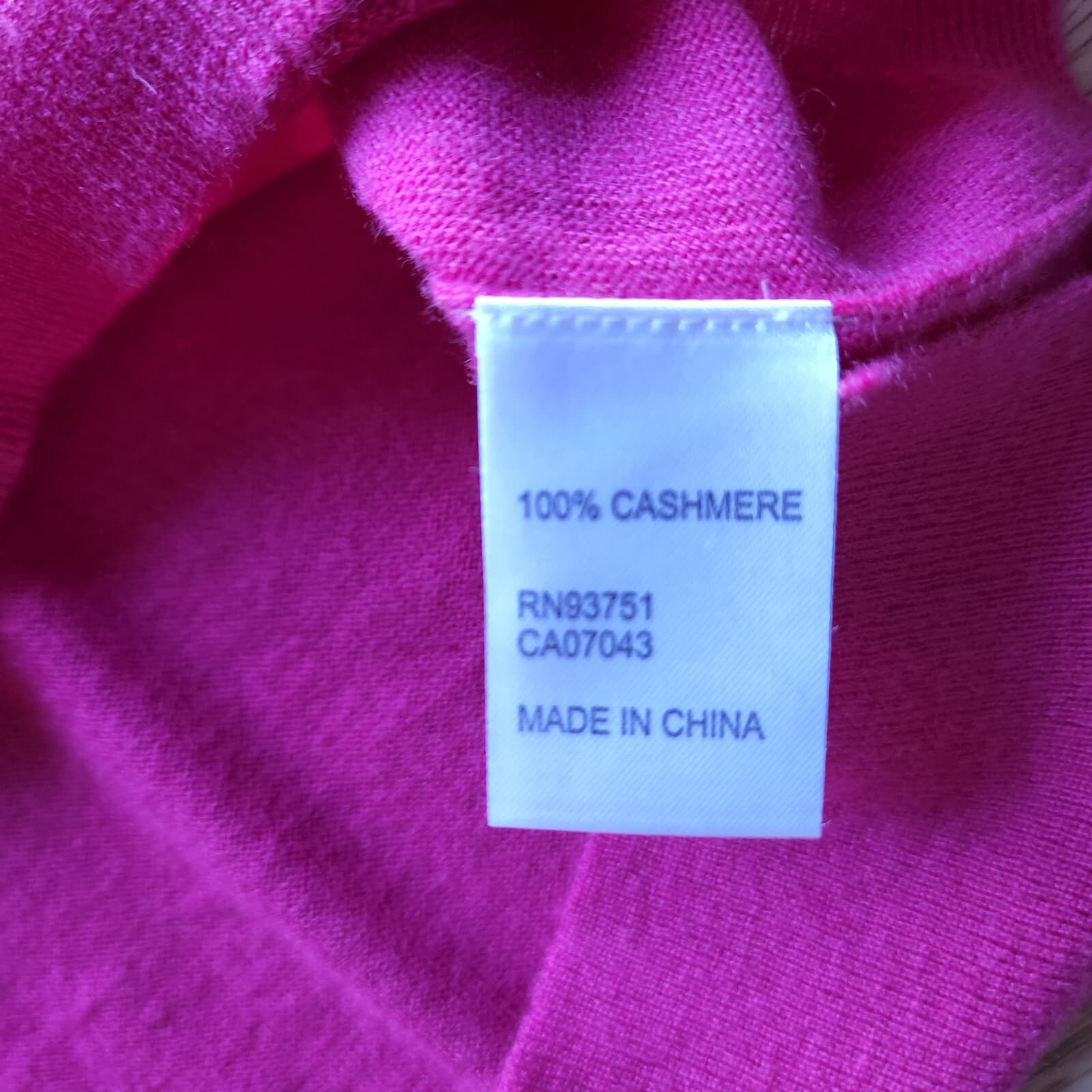 NWT In Cashmere Knit Top Drop Shoulder V-Neck Pink-Fuchsia 100%Cashmere Women XS - Thumbnail 7