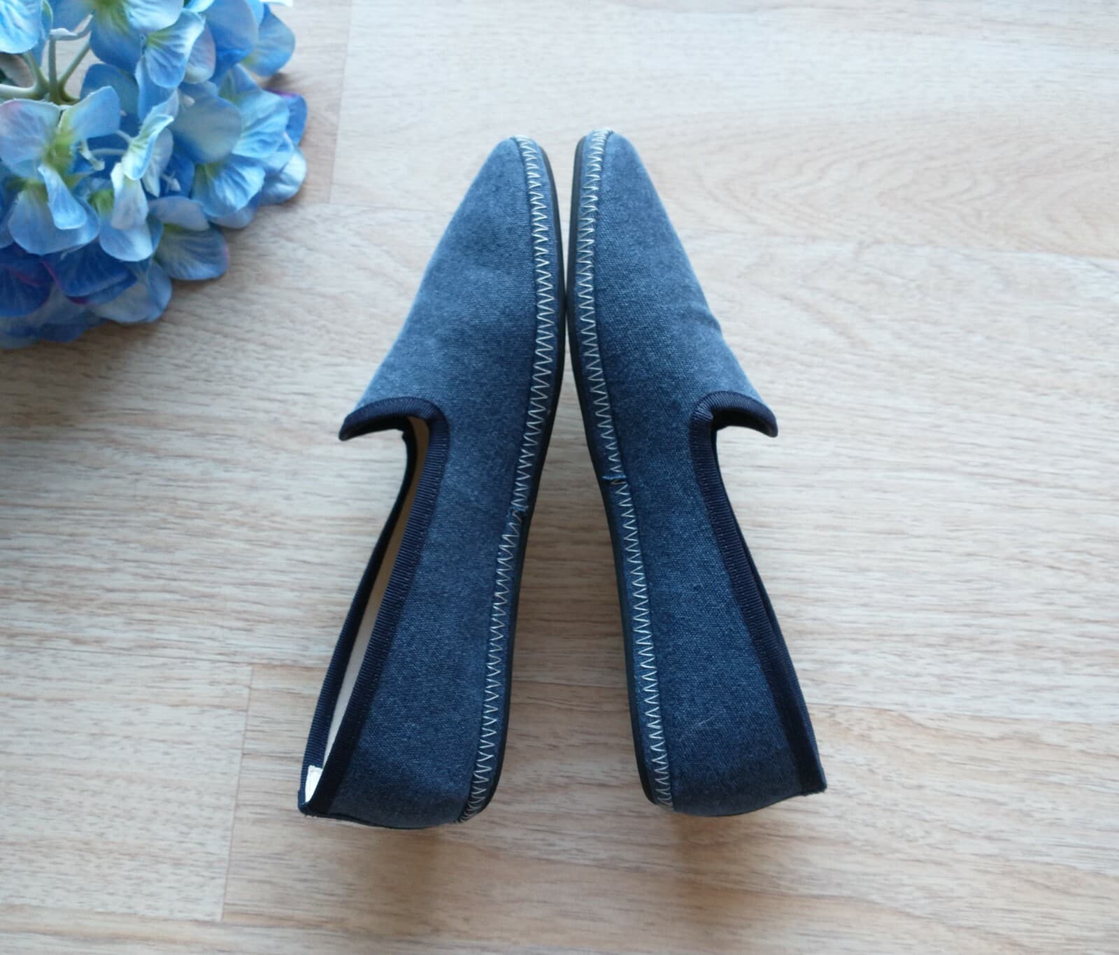 NWoB J.Crew Denim Canvas Loafers Slip-On Navy Blue Women US7.5 - Thumbnail 6