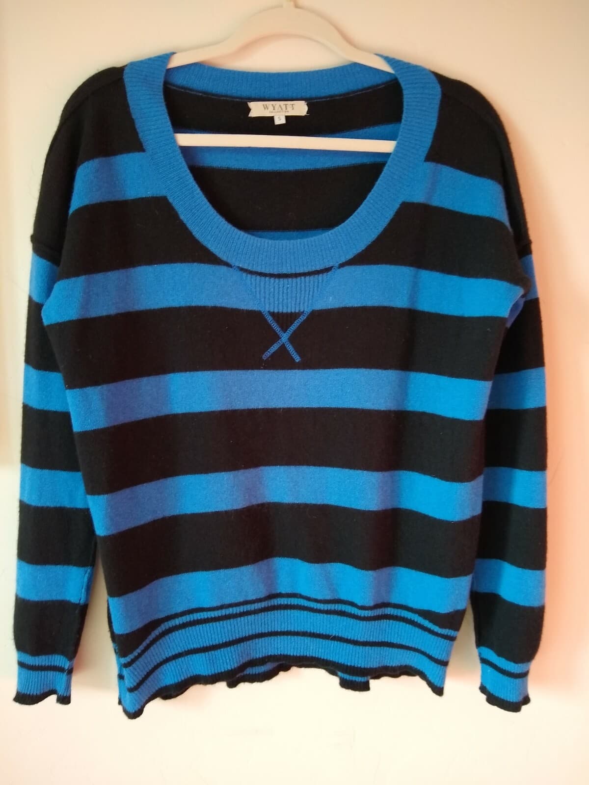 WYATT Women 100% Cashmere Sweater Pullover Crew Neck Blue Striped Sz.S - Thumbnail 2