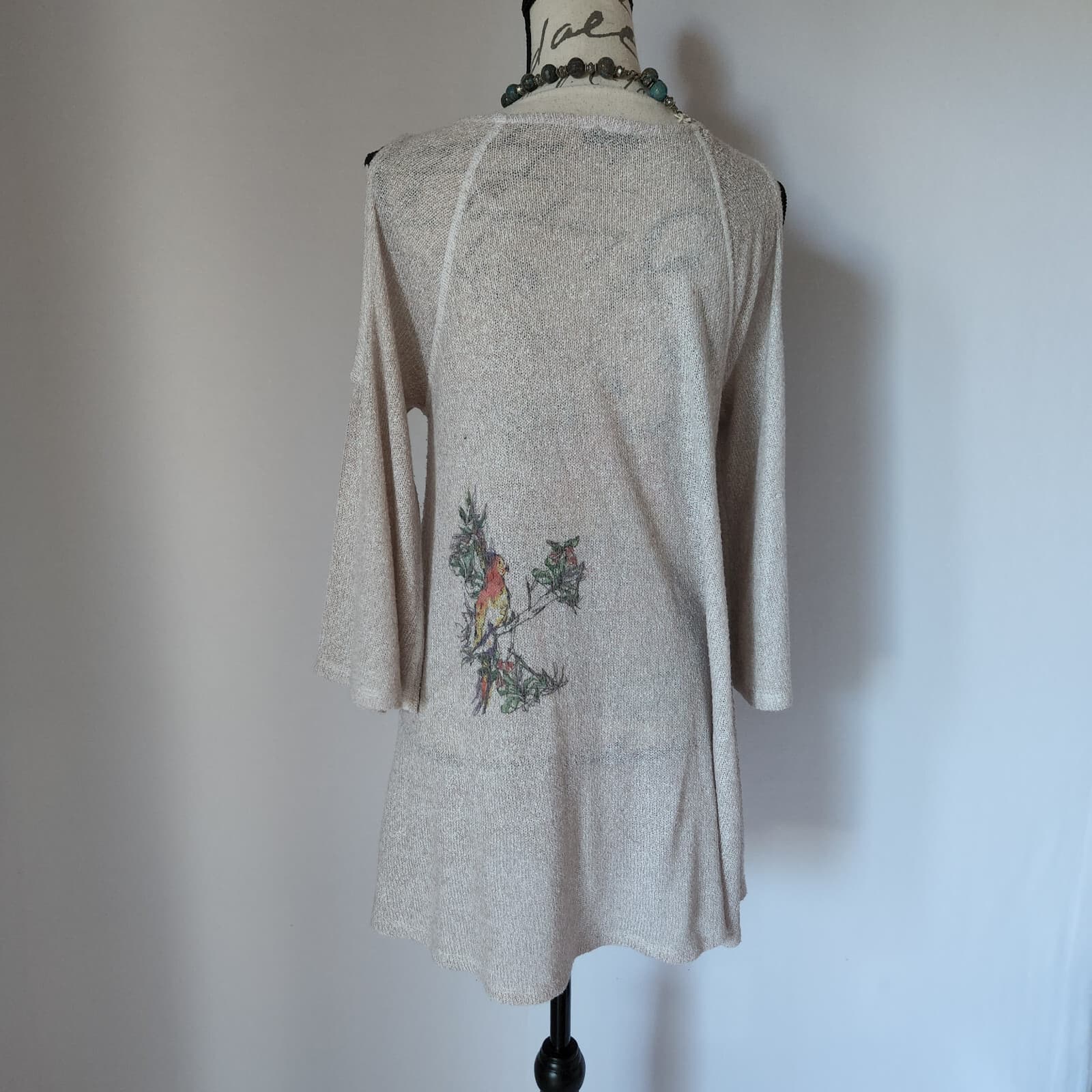 Inoah Bird Paint Knit Tunic Top Cold Shoulder 3/4 Sleeve Beige Sz.S Made in USA - Thumbnail 5
