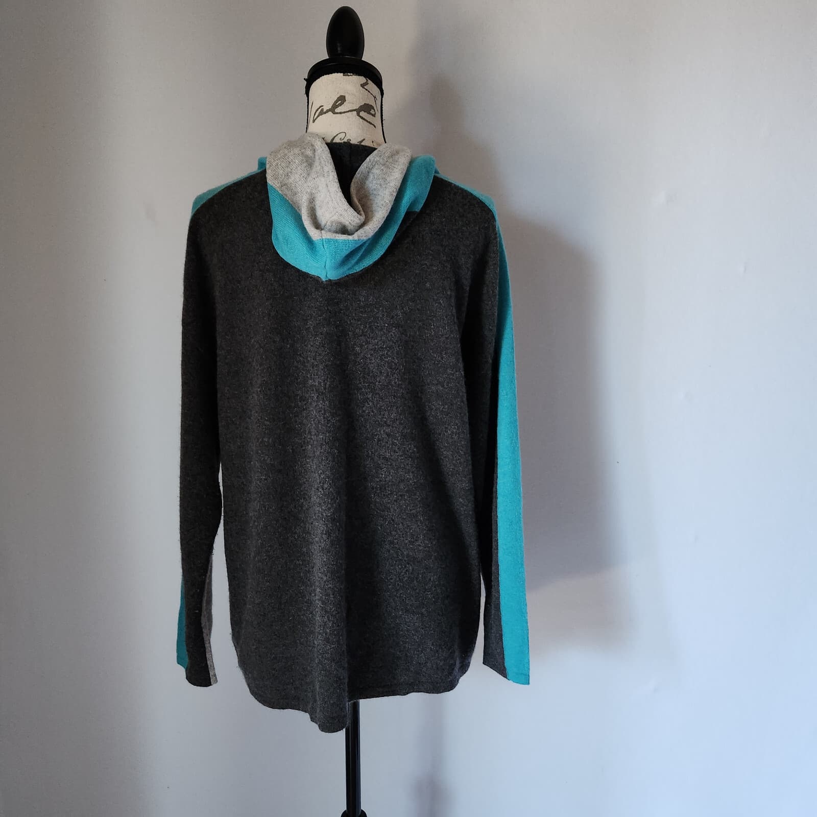 Charter Club Luxury 100% Cashmere Hooded Sweater Women Sz.Large Color Block - Thumbnail 7