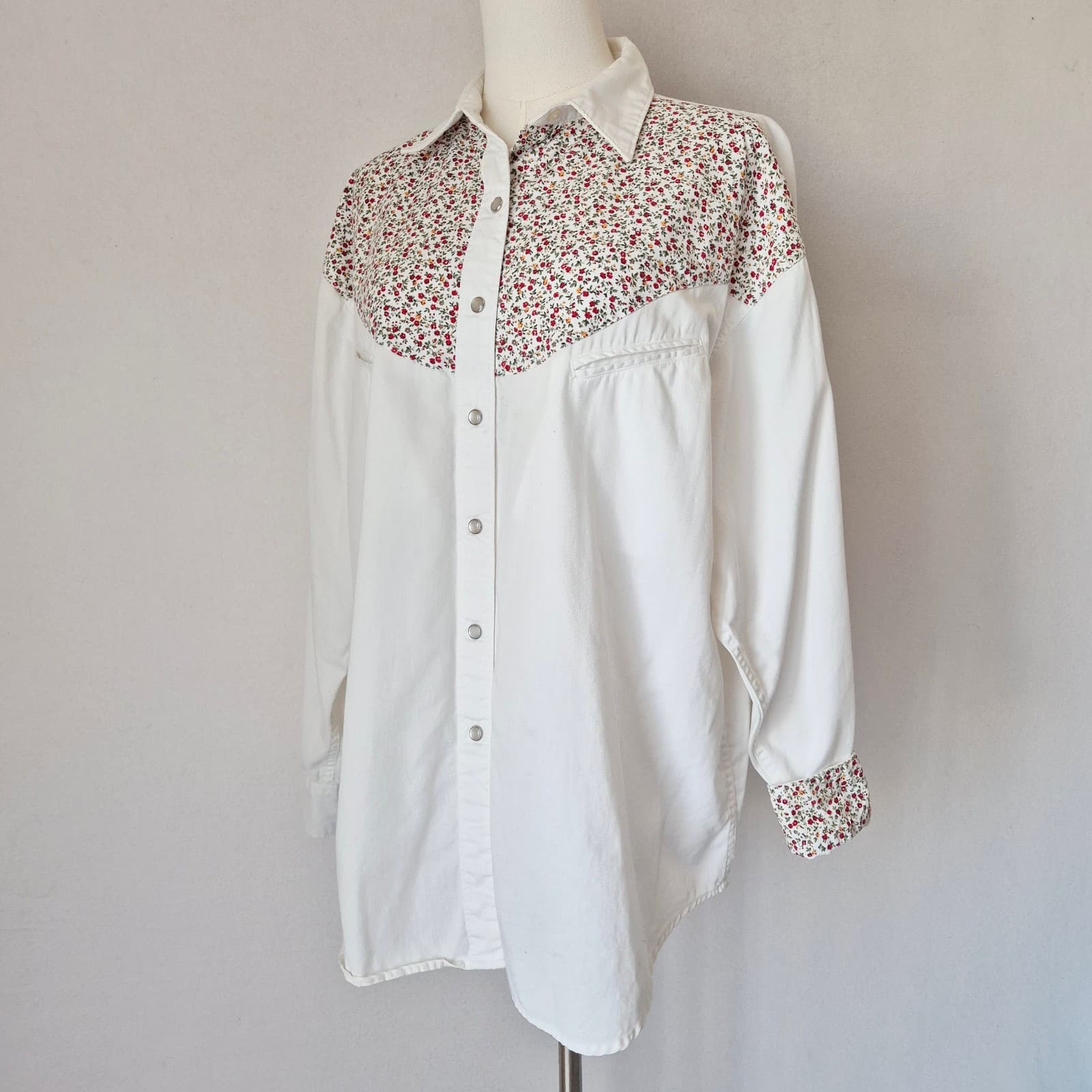 Vintage Banana Republic USA Floral Western Shirt Snap Long Sleeve Cotton Women M - Thumbnail 2