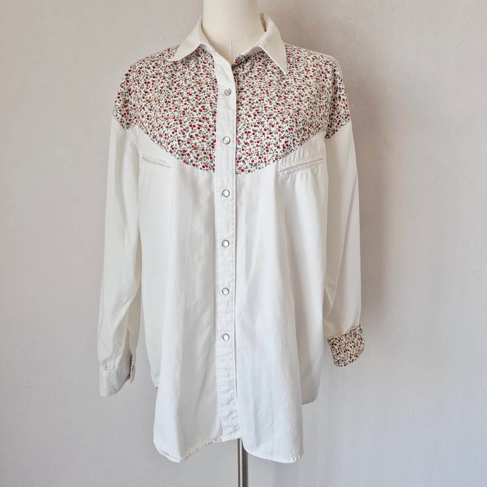 Vintage Banana Republic USA Floral Western Shirt Snap Long Sleeve Cotton Women M - Thumbnail 3