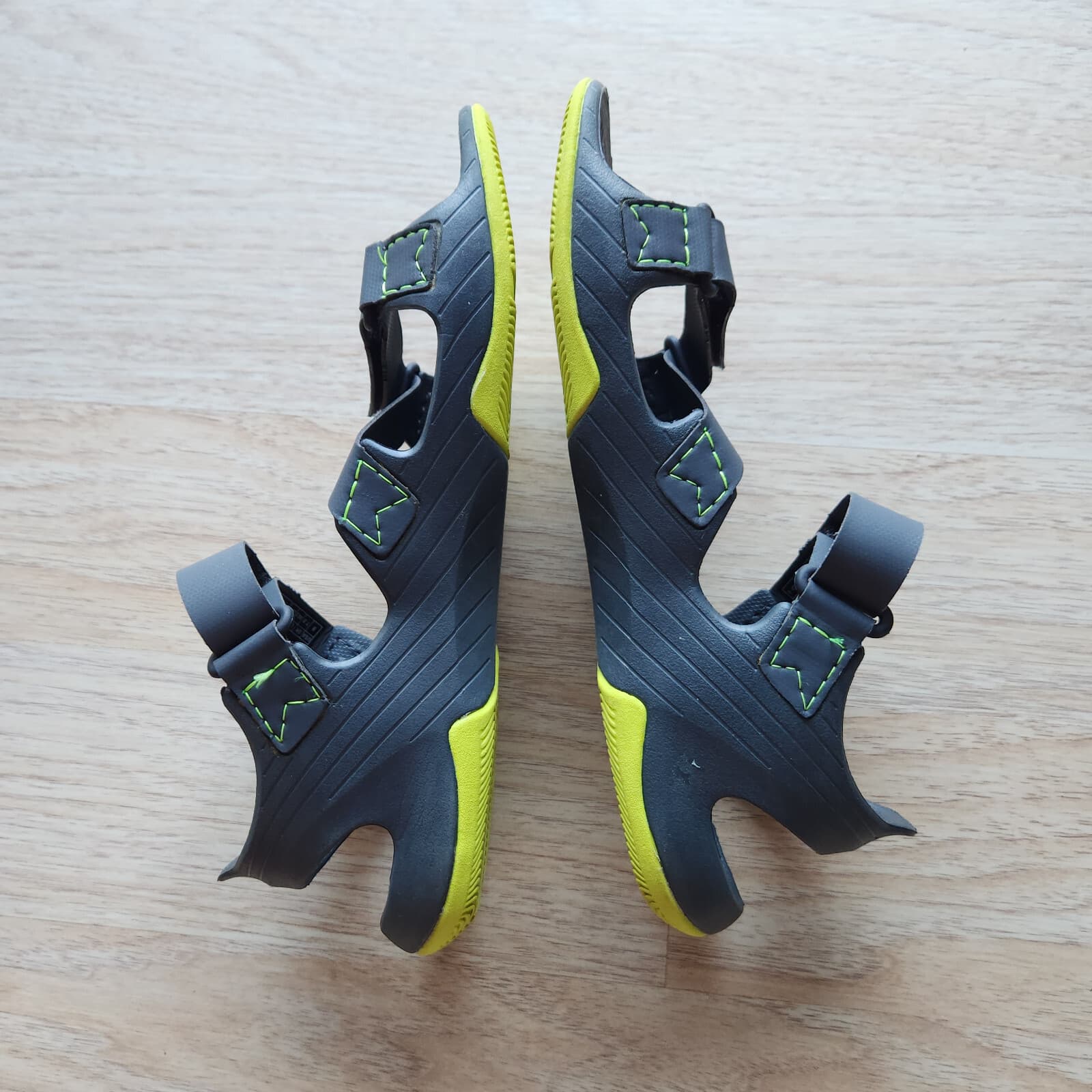 Teva Barracuda Hiking Sport Sandals Waterproof Adjustable Black Green Men's US8 - Thumbnail 6