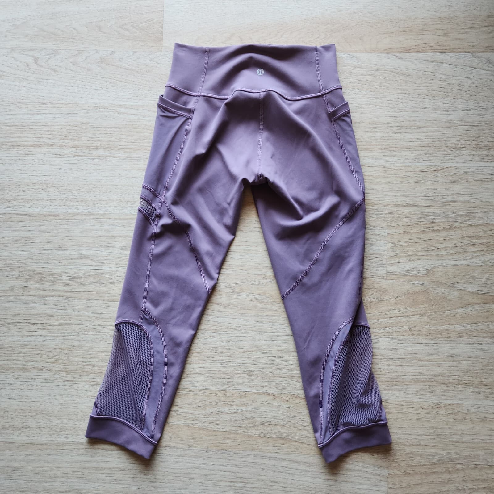 Lululemon Forget The Sweat Crop 21" Workout Mix-Mesh Fabric Smoked Mulberry Sz.6 - Thumbnail 11