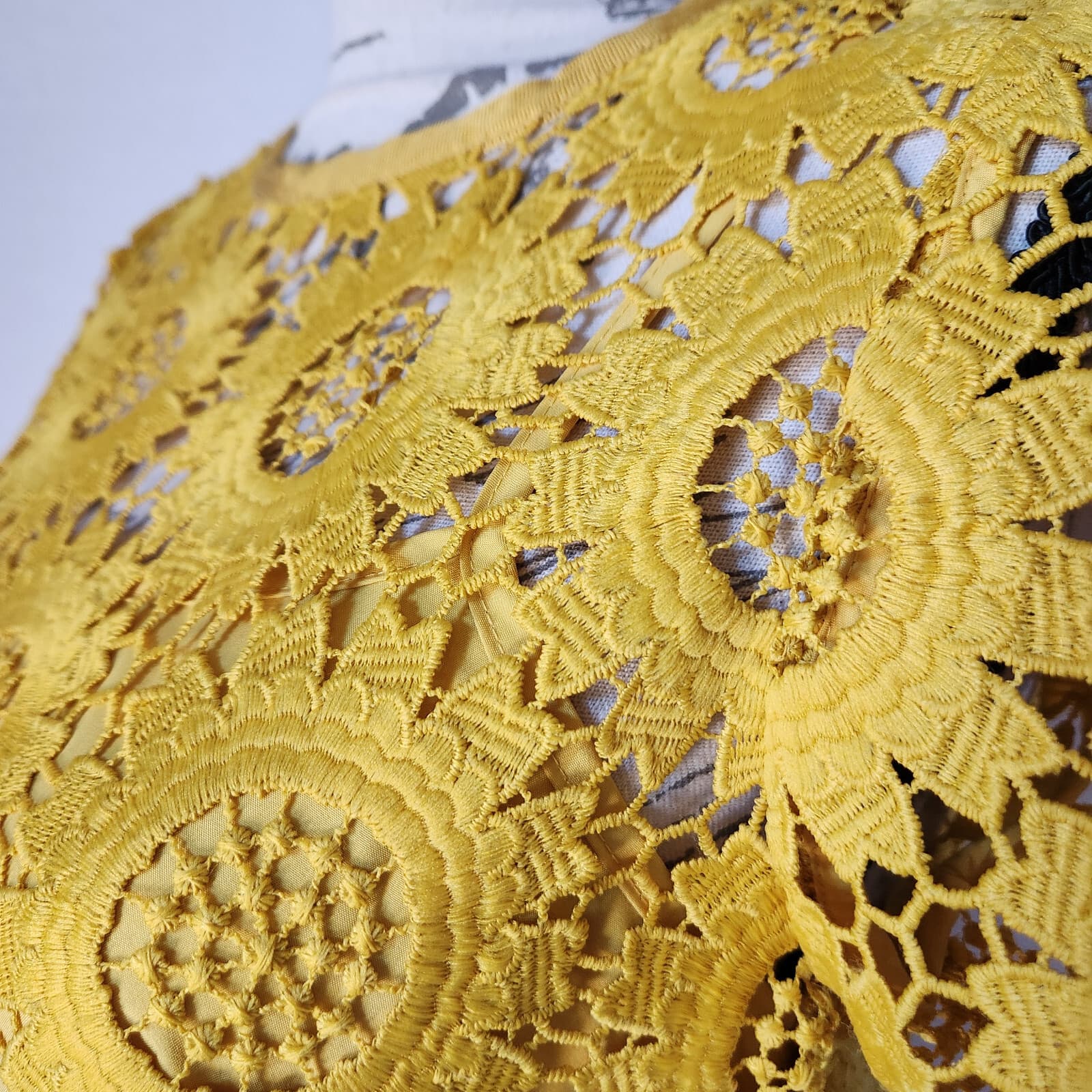 NWT LOFT Sunflower Lace Mini Dress Women Sz.4 Short Sleeve Lined Yellow - Thumbnail 6